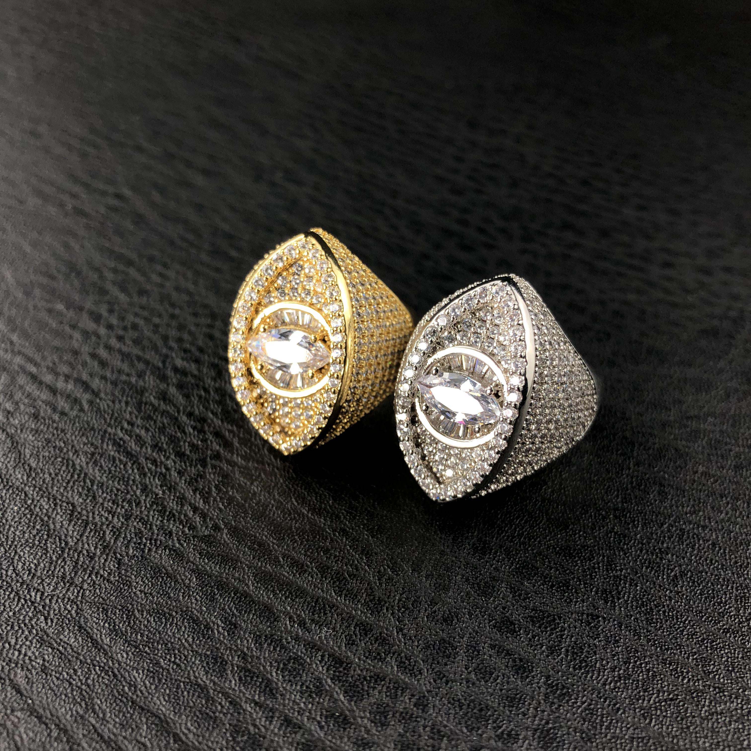 Eye ring