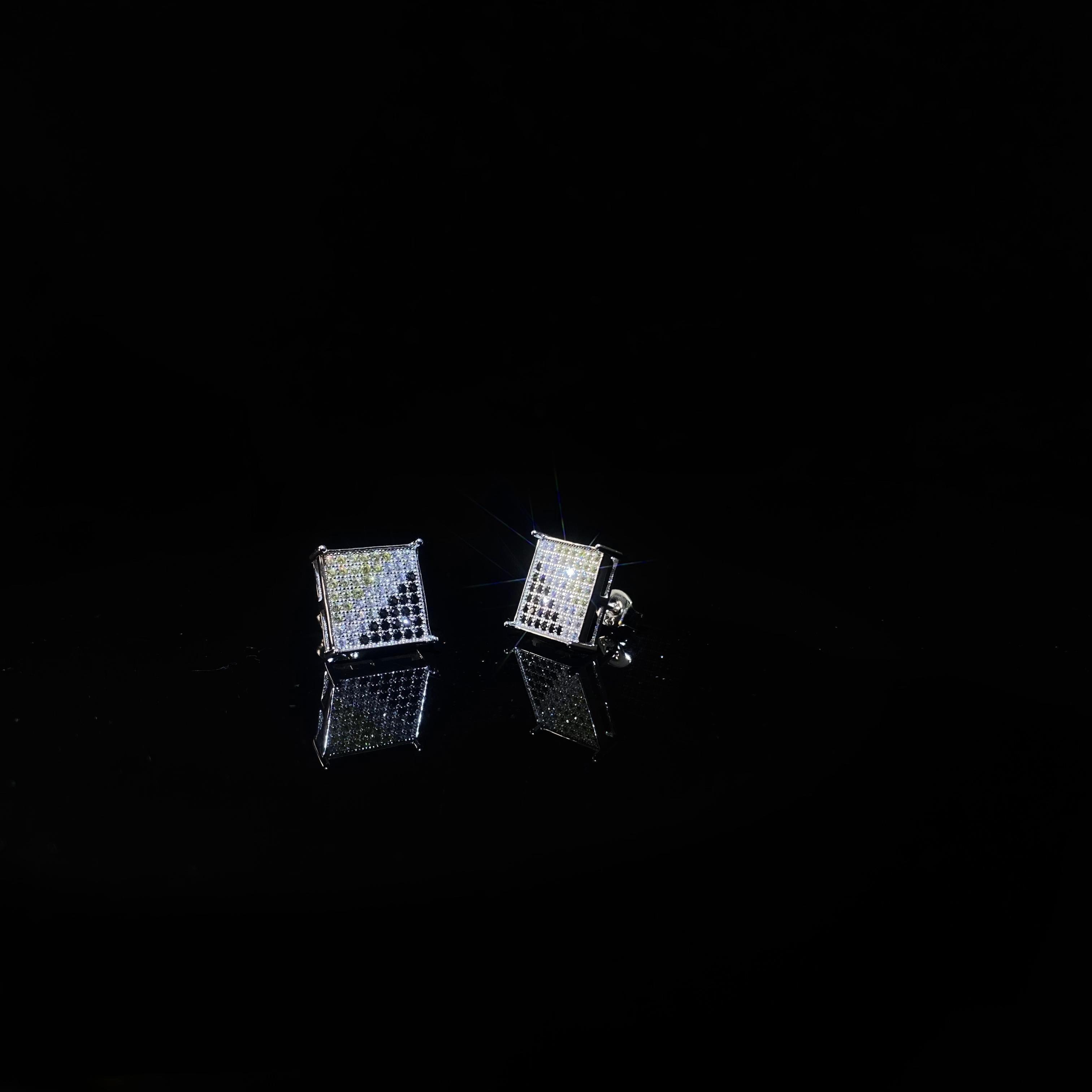 Black / Yellow Diamond 18K pure Earrings - pair
