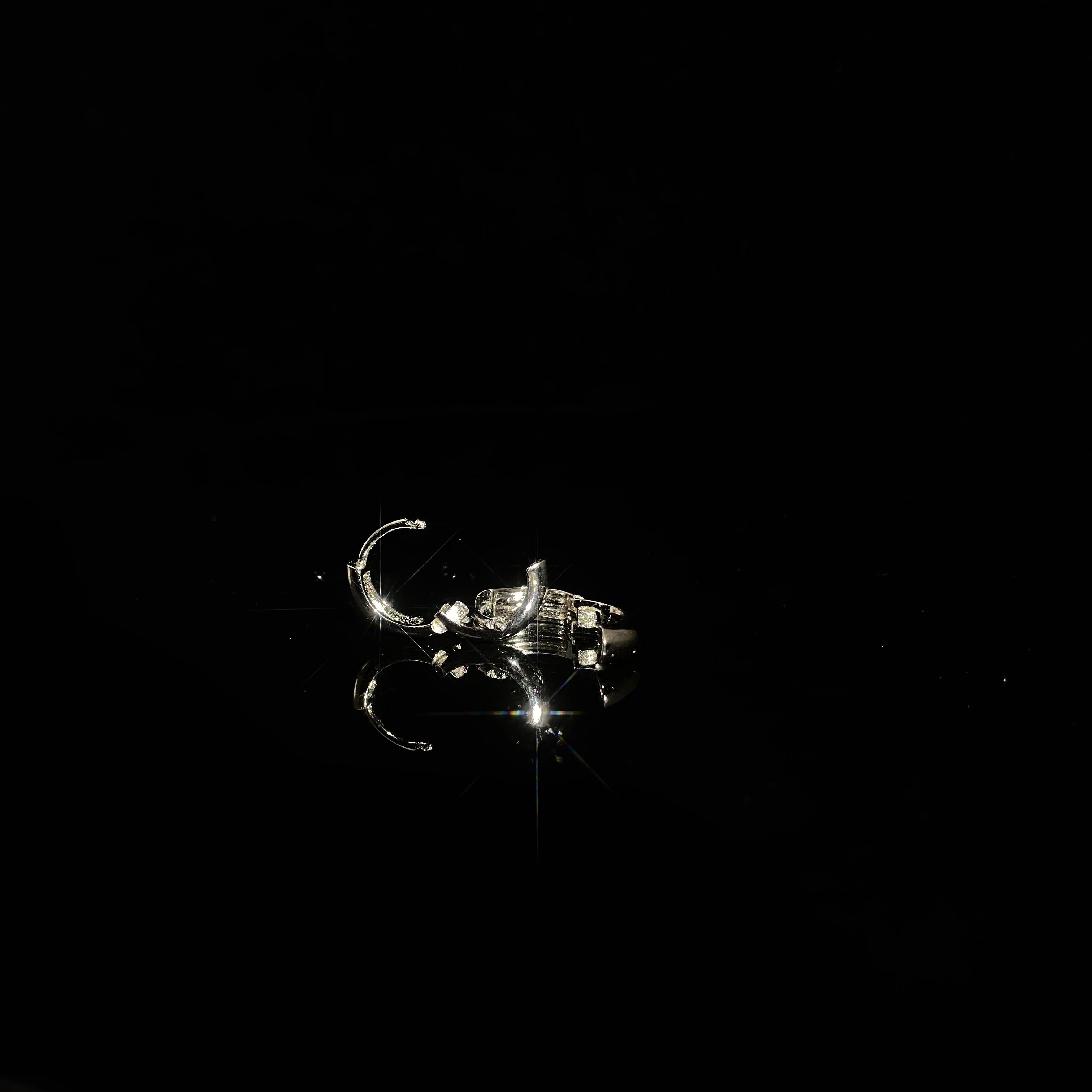 925 silver round stone free Earrings - pair