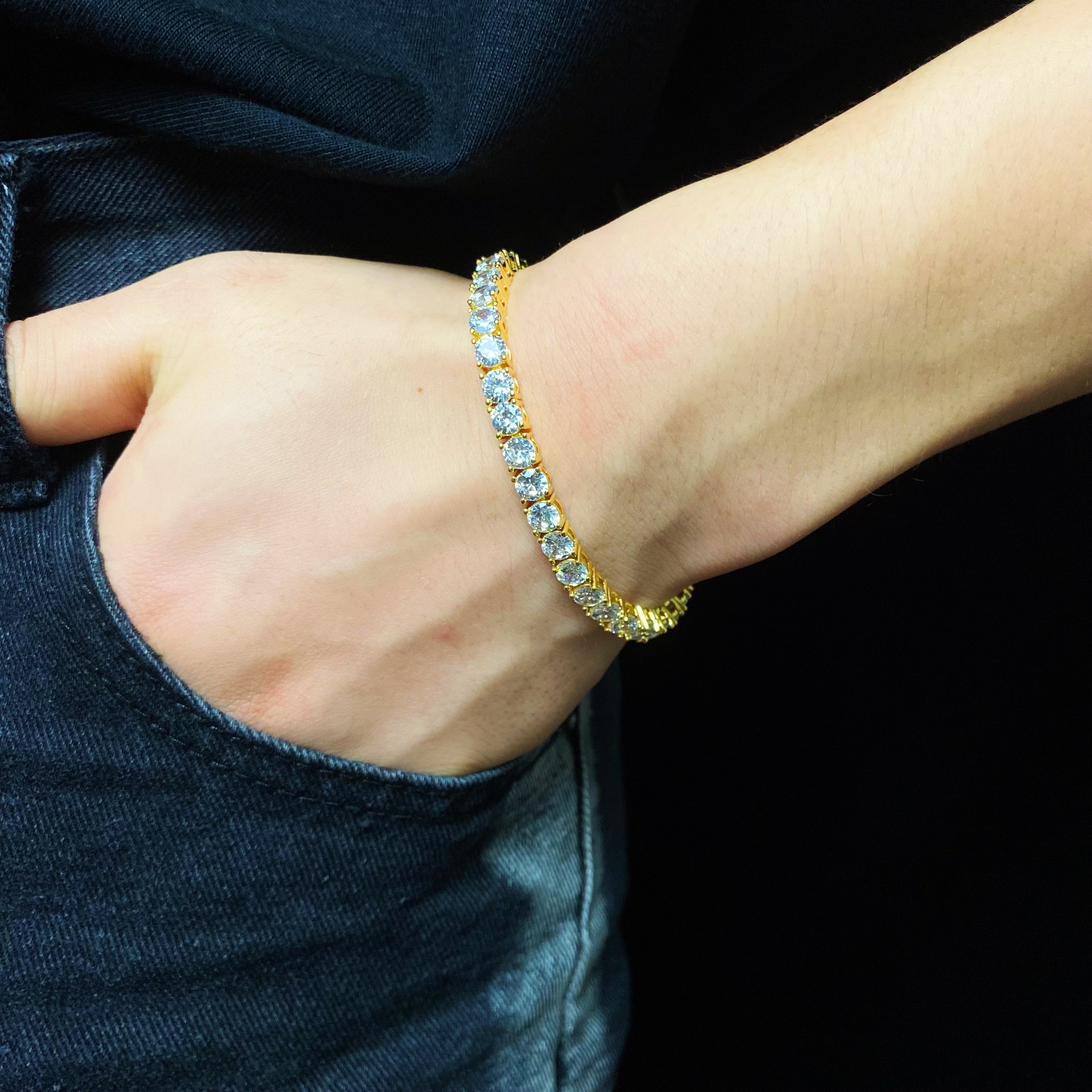 5mm and 3mm Round Cut Diamond Tennis Bracelet