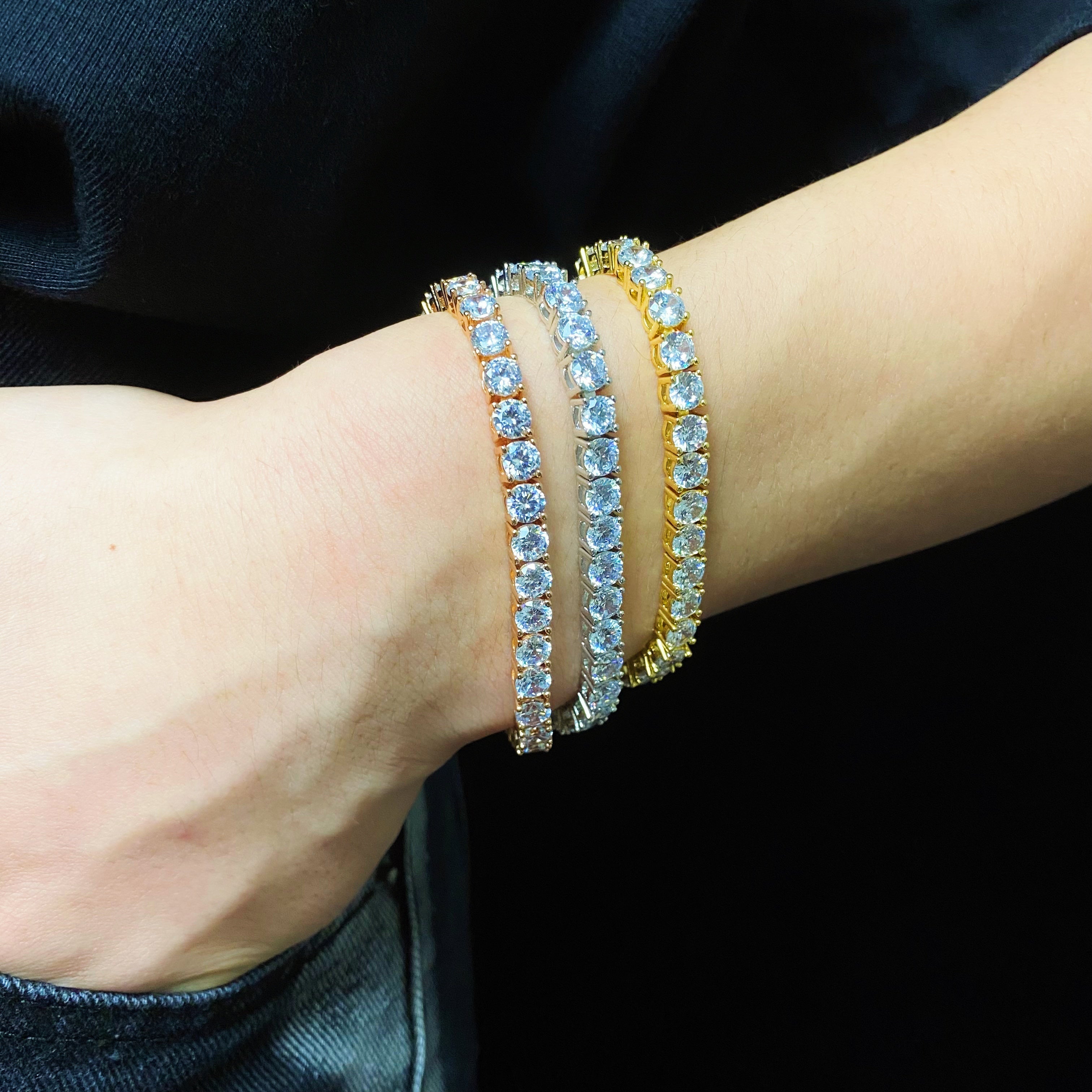 5mm and 3mm Round Cut Diamond Tennis Bracelet