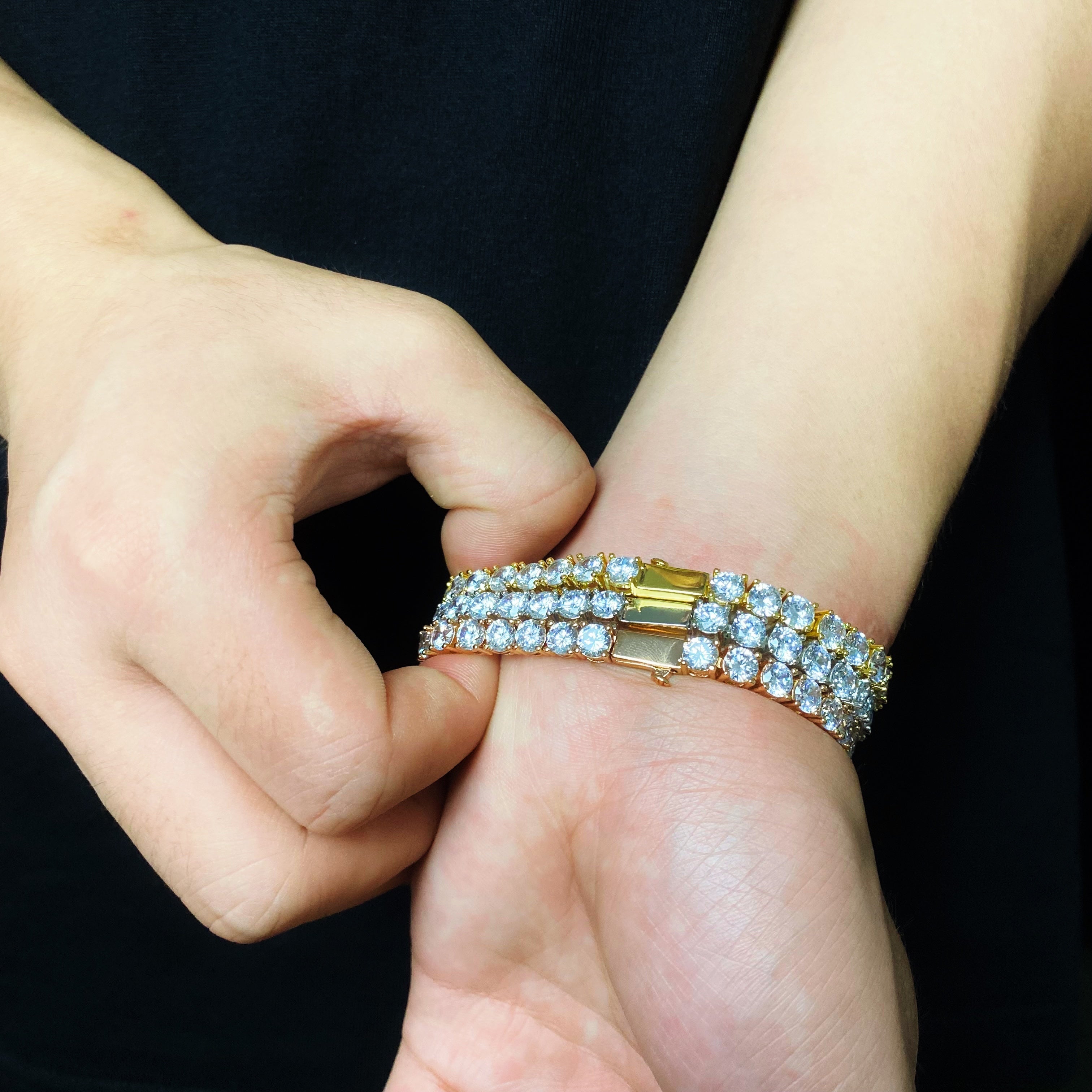 5mm and 3mm Round Cut Diamond Tennis Bracelet
