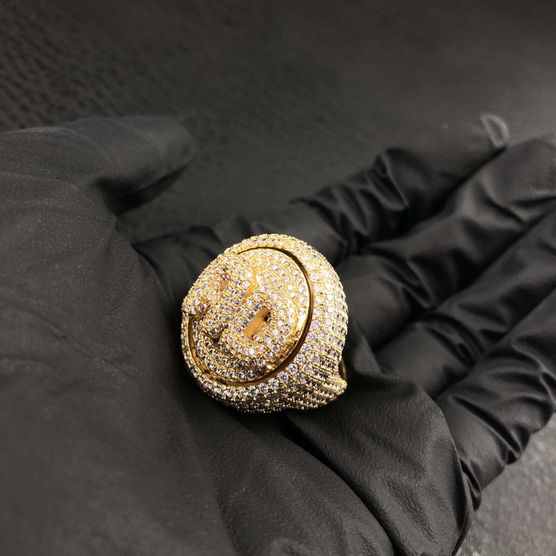 Custom ring