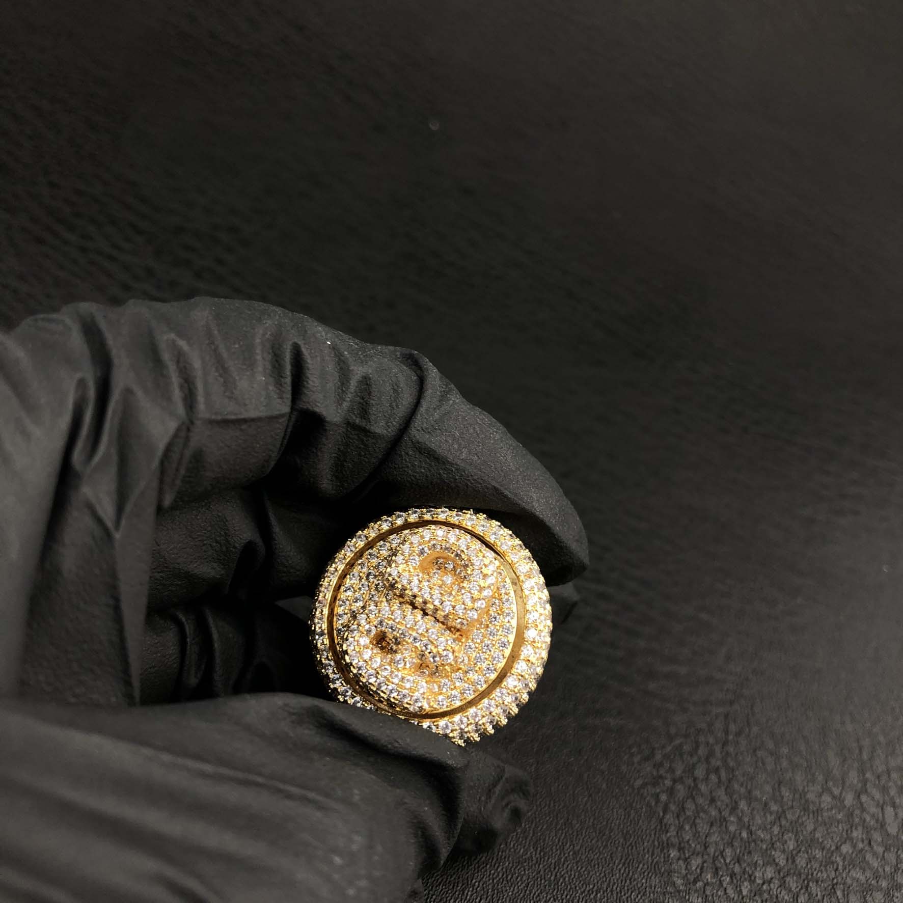 Custom ring