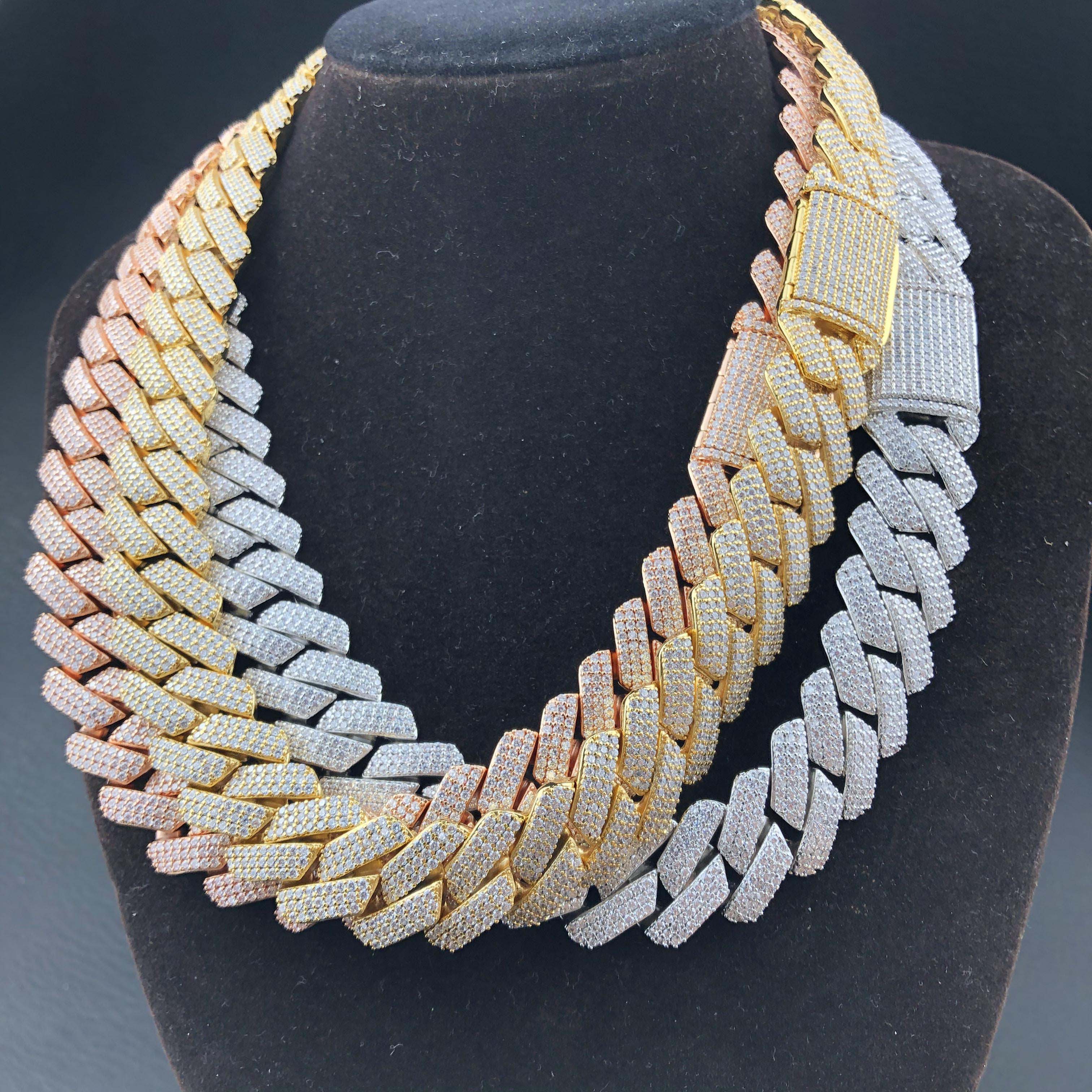 3 rows 19mm Diamond Prong Cuban