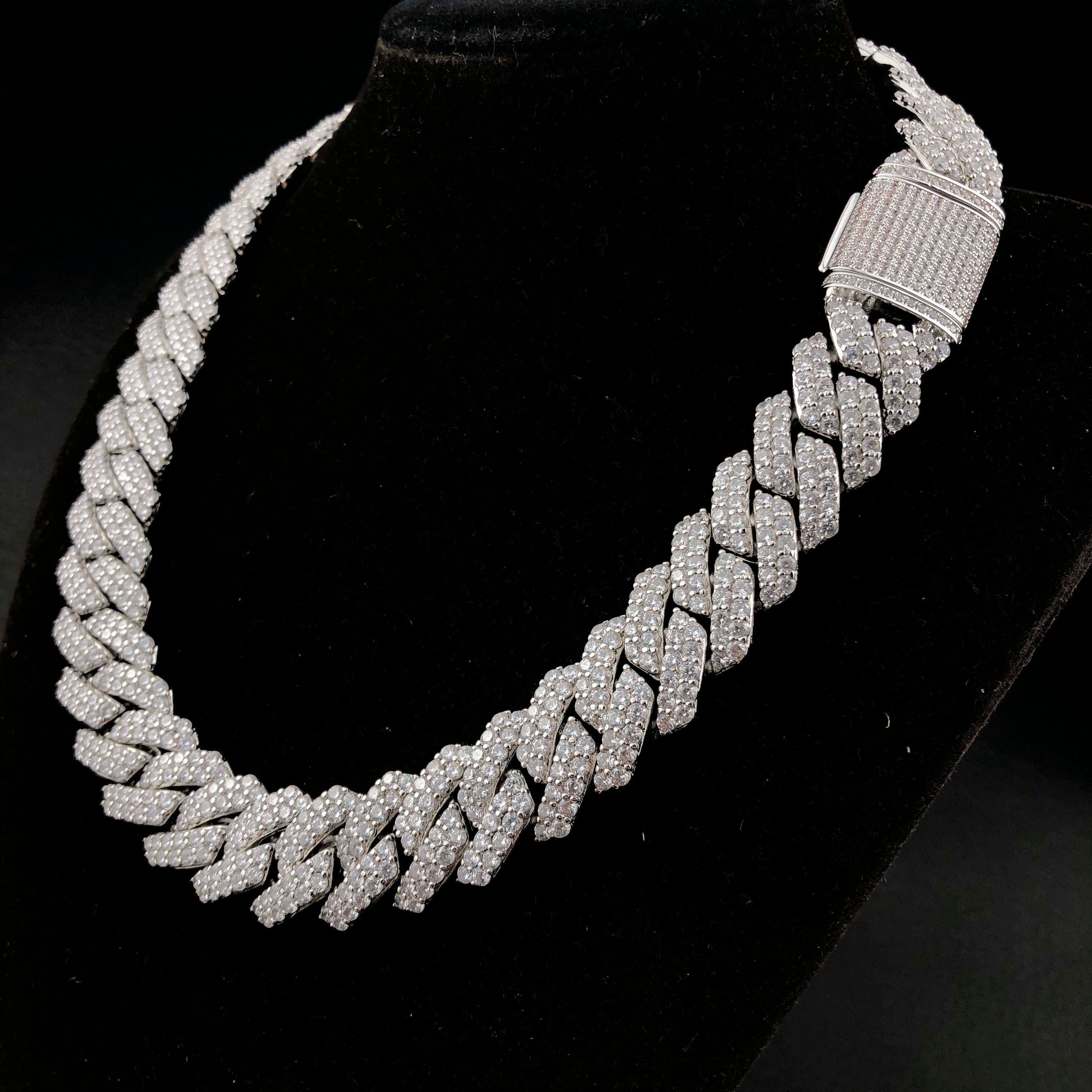 Diamond Prong Link Choker (19mm)
