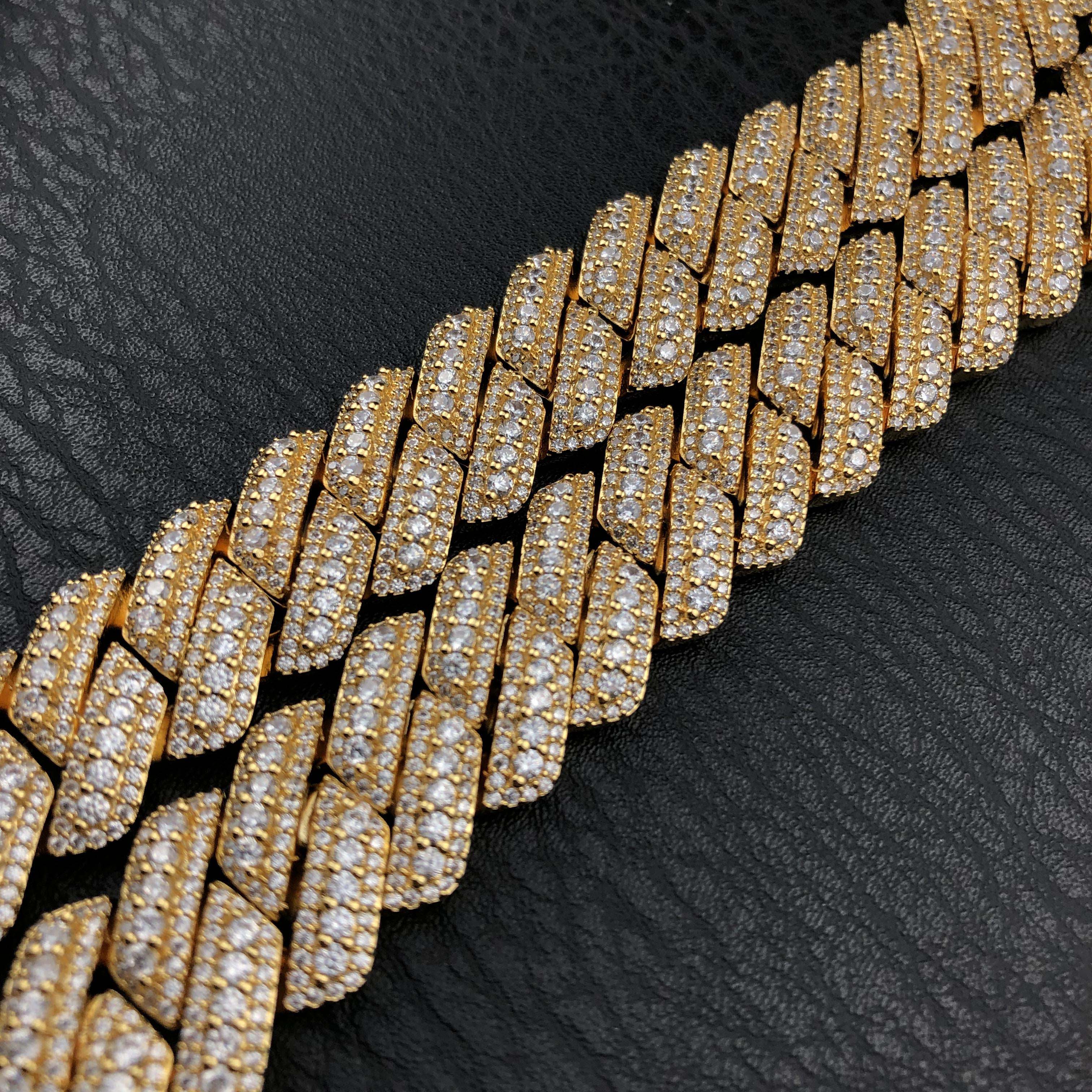 3 rows 19mm Diamond Prong Cuban
