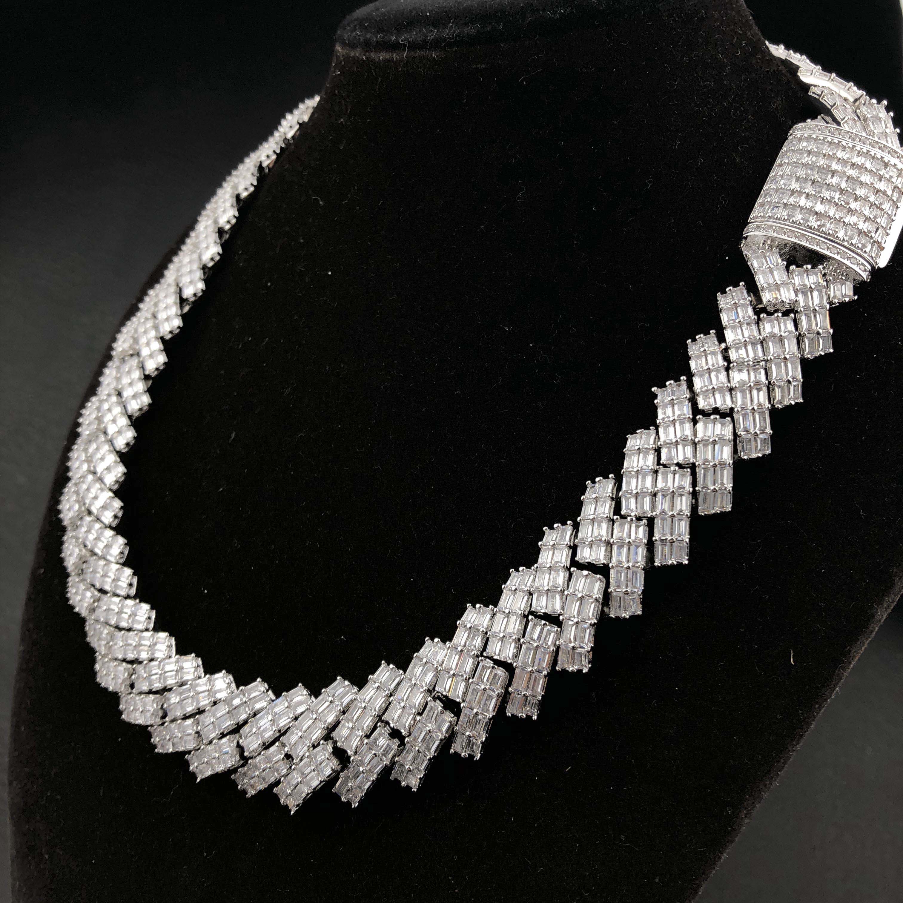 19mm Baguette Prong Cuban chain