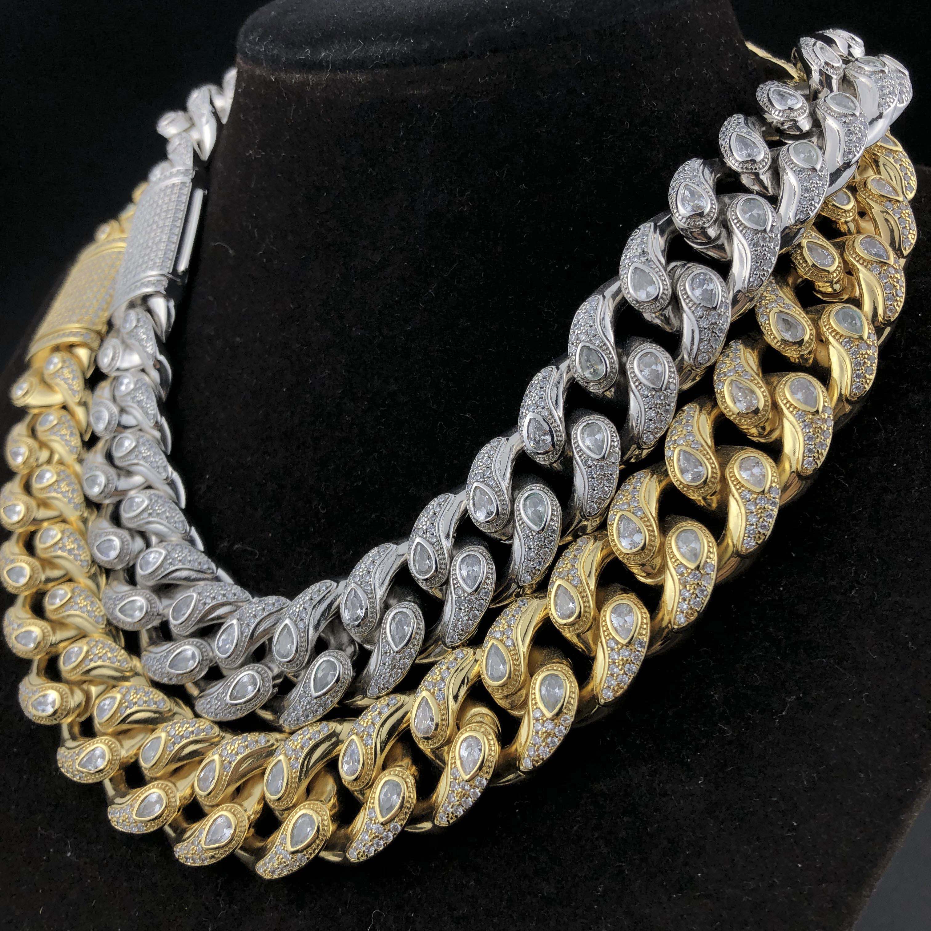 19mm Diamond Bandana Cuban chain