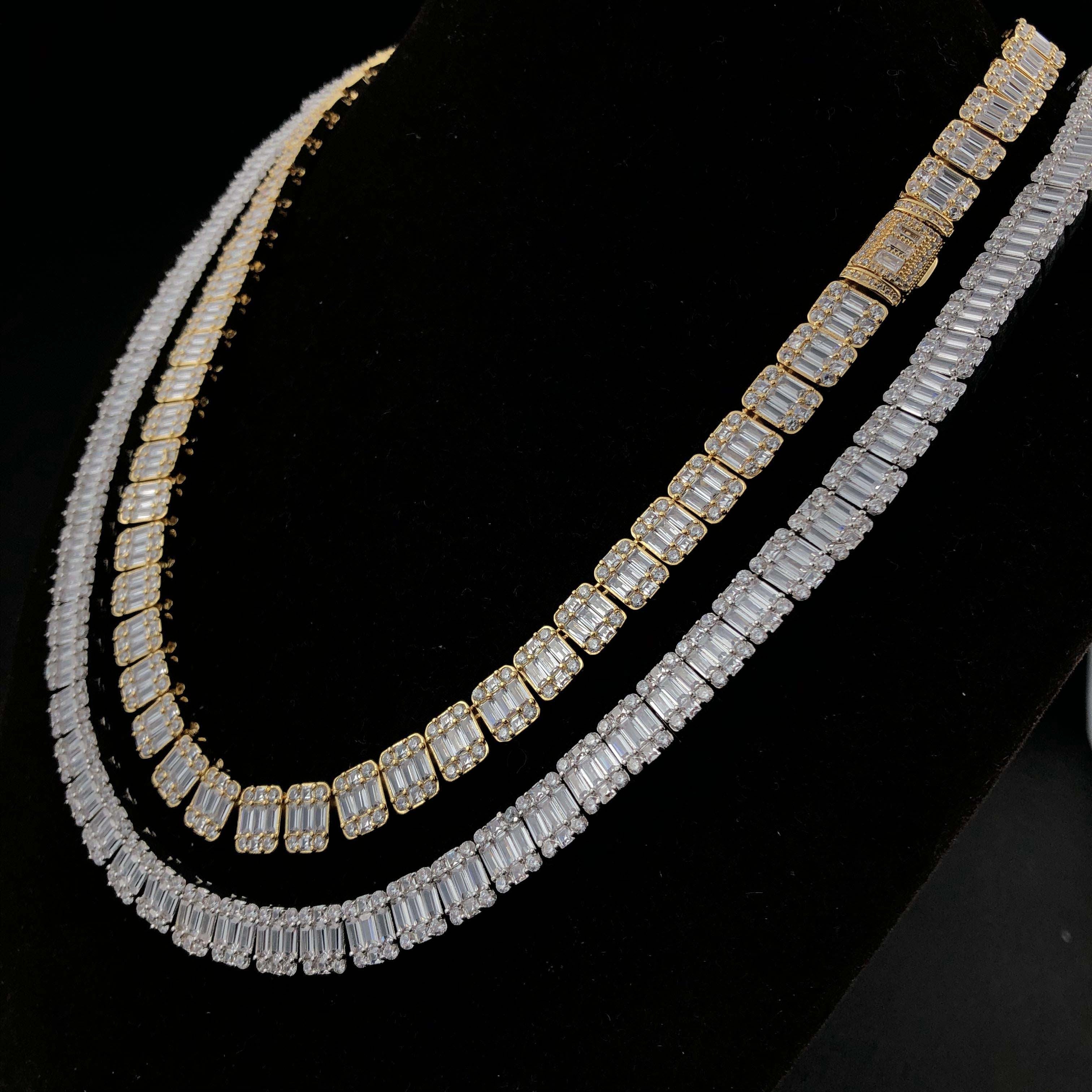 Square Baguette Tennis Chain 18k Gold and white gold