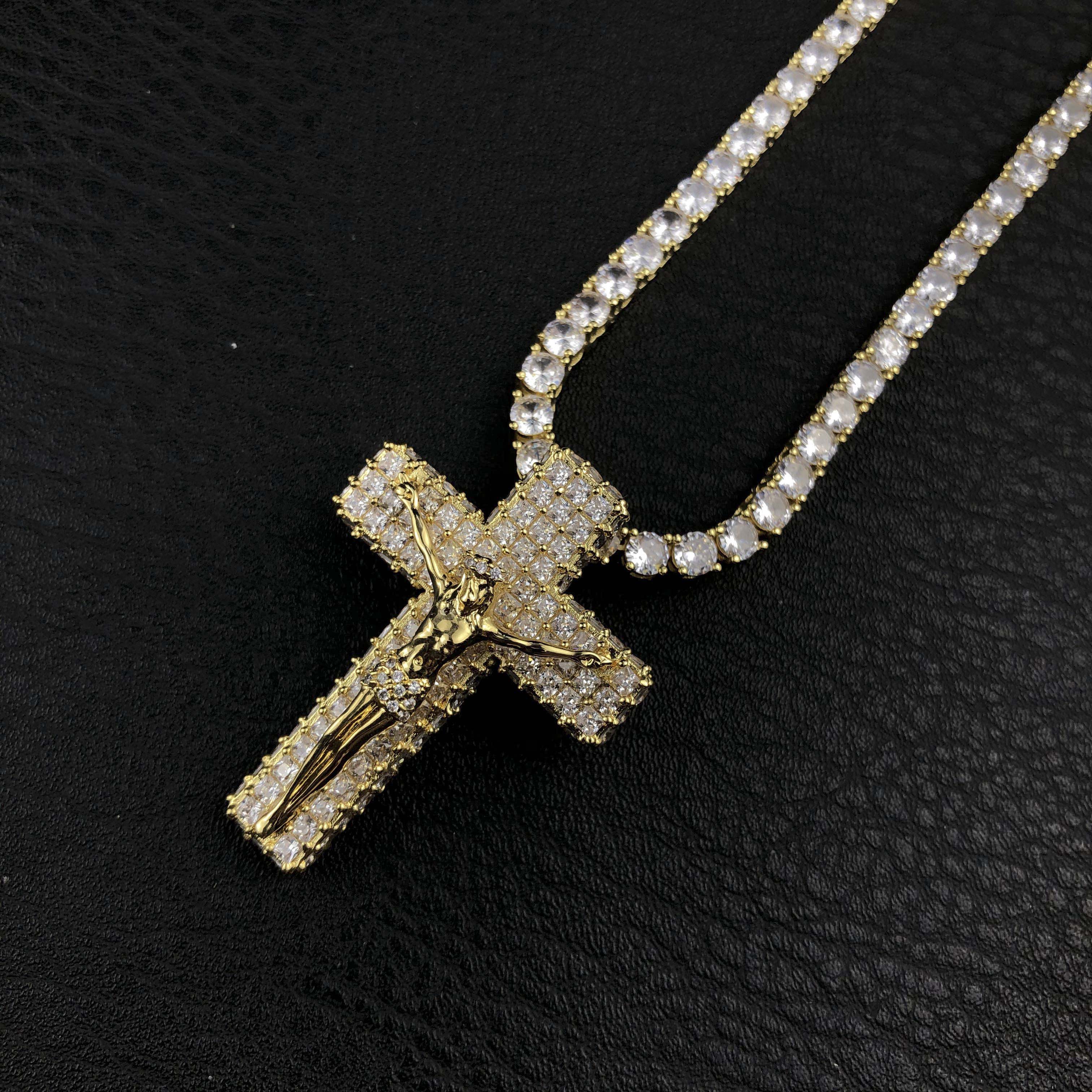 cross Jesus pendant