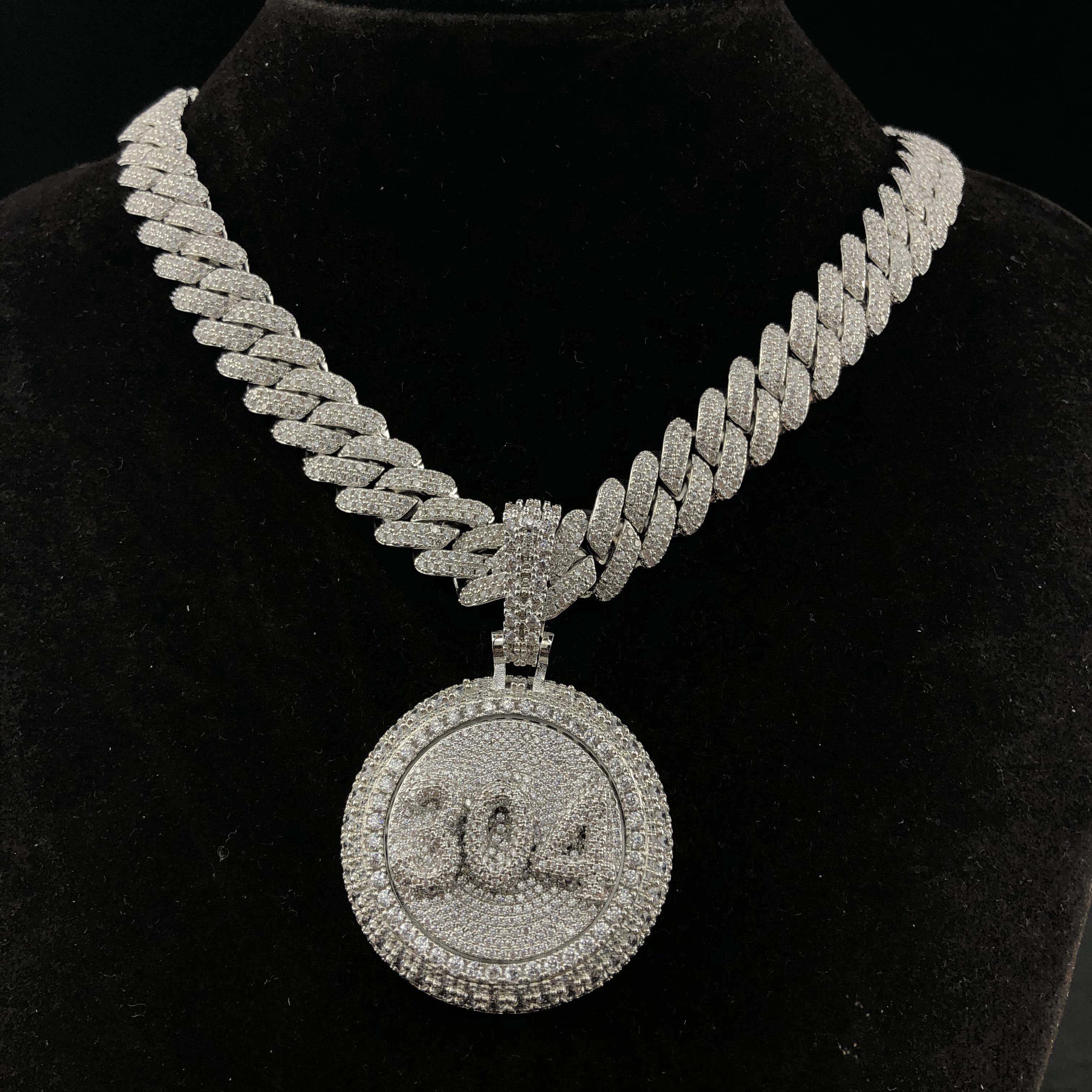 Spinning Diamond QC Custom Pendant