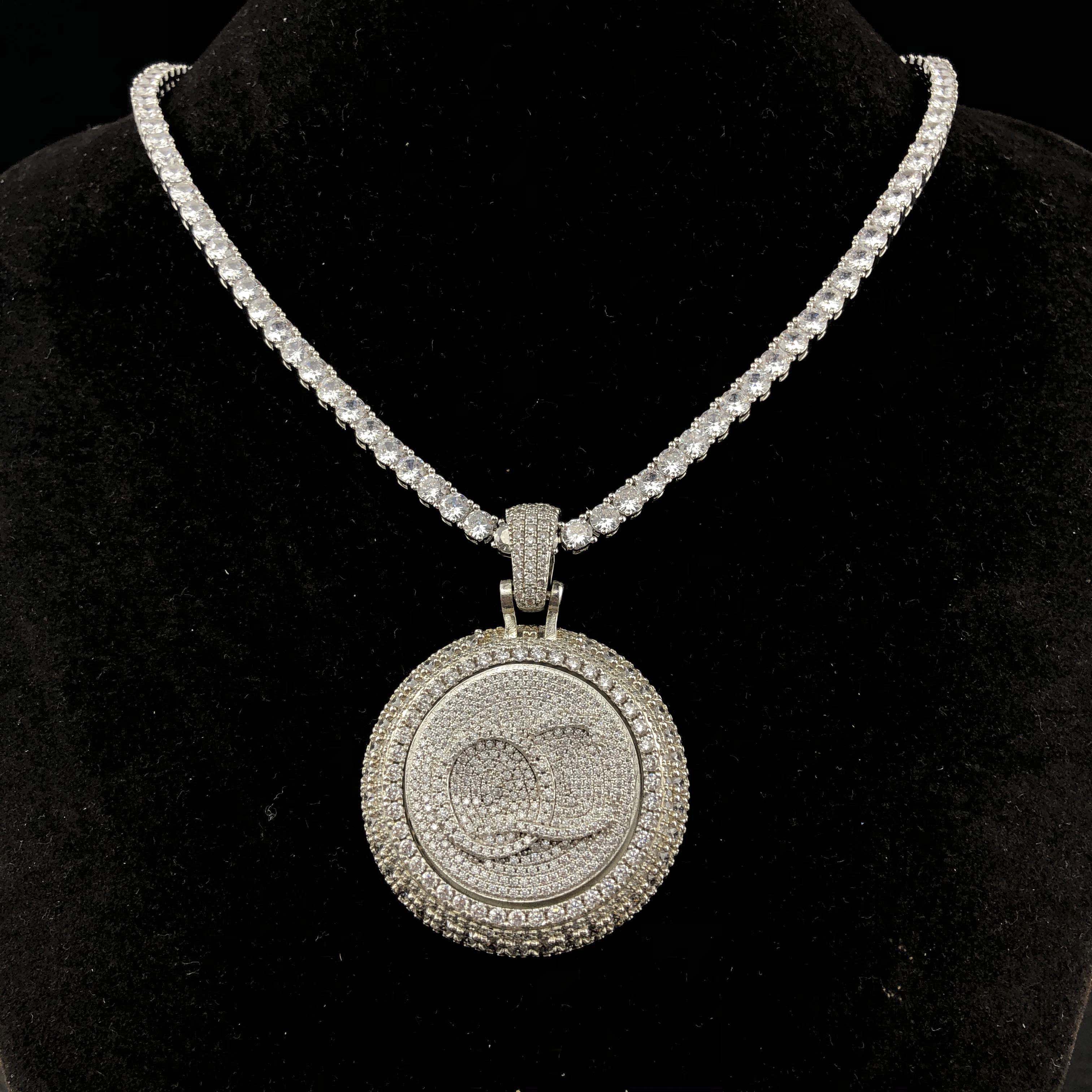 Spinning Diamond QC Custom Pendant