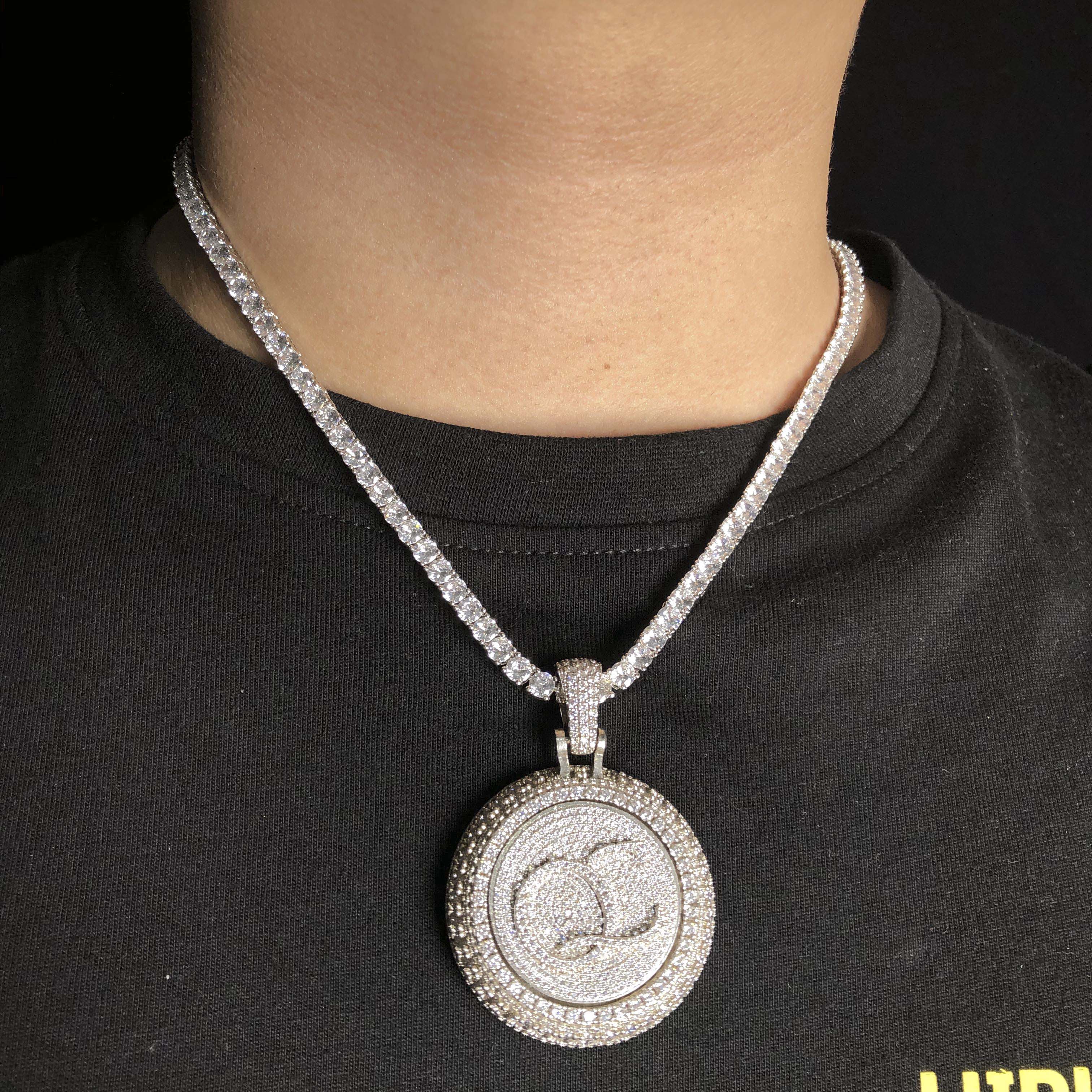 Spinning Diamond QC Custom Pendant