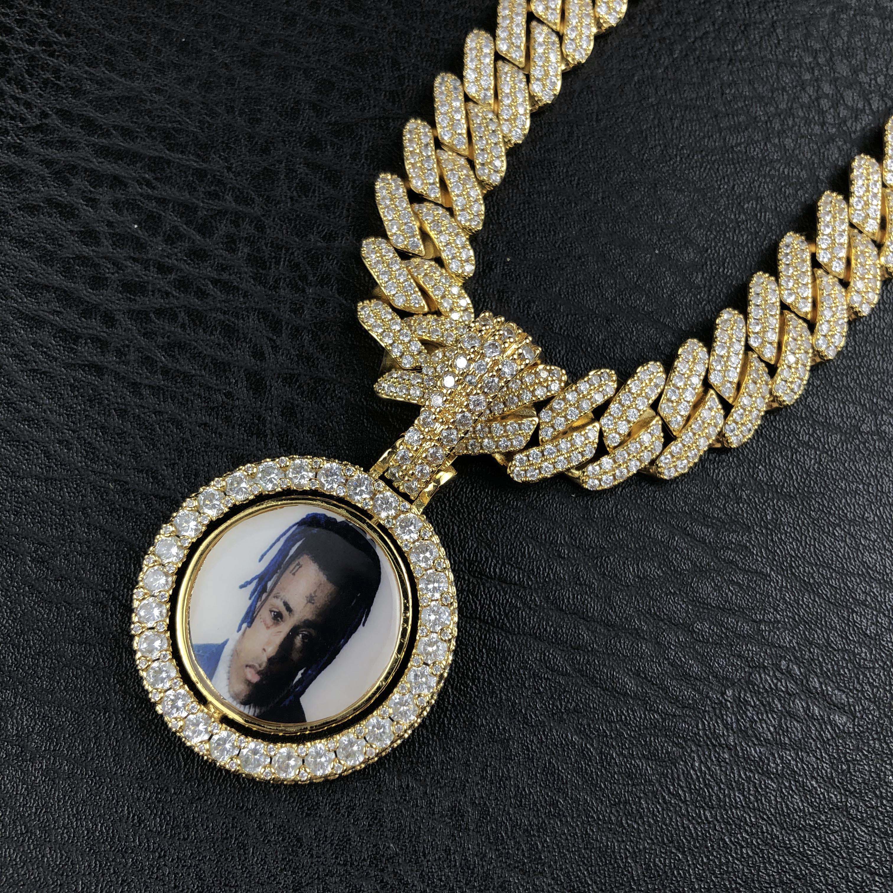 Spinning 2-Faced Custom Picture Pendant