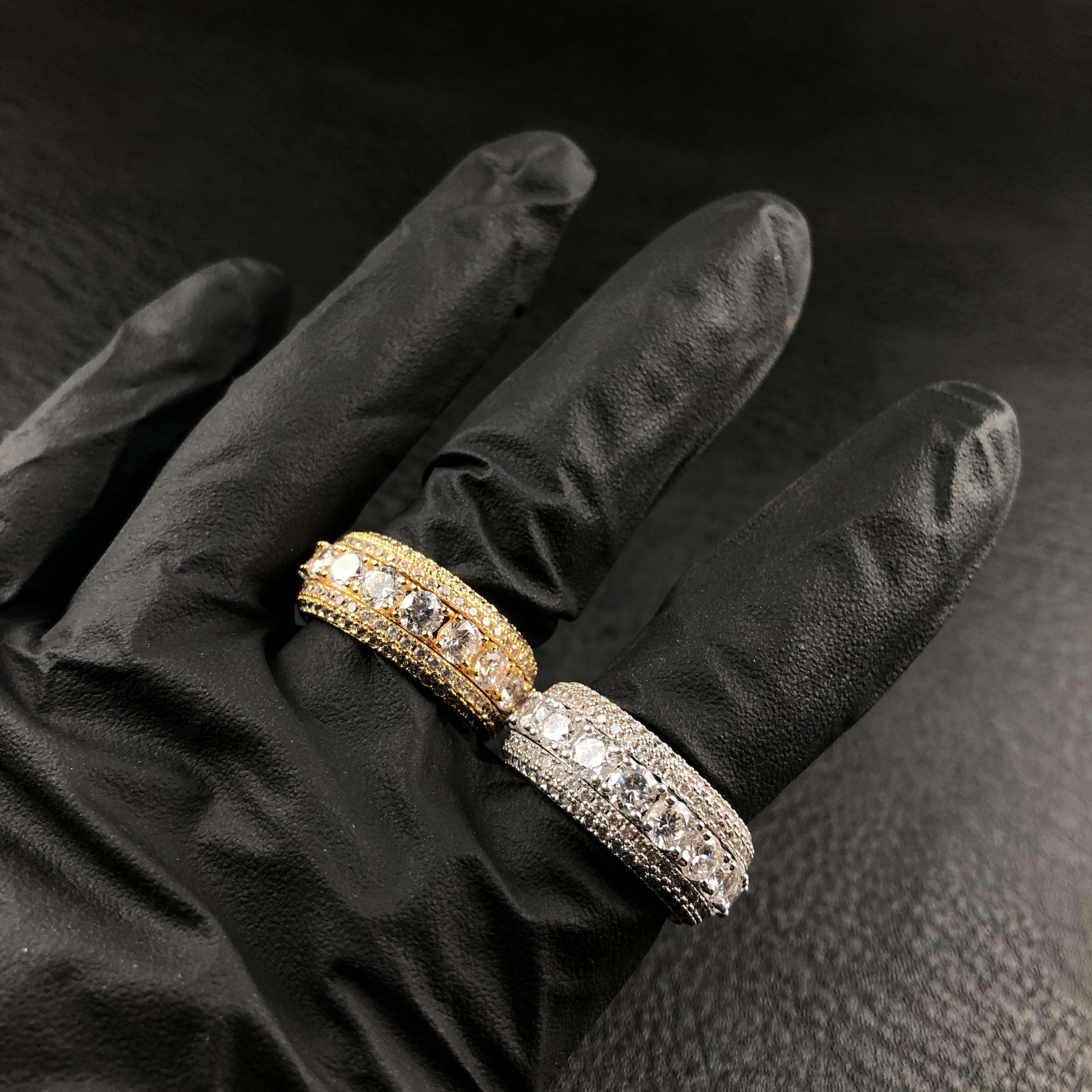 Spinning Layered Diamond Ring