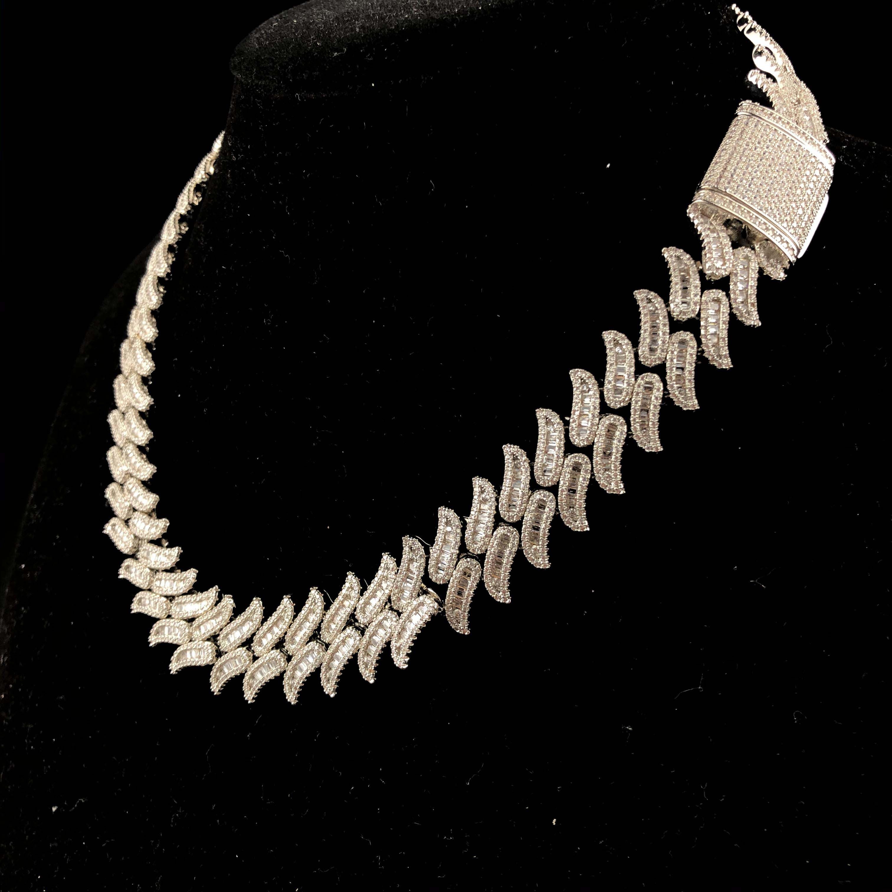 15mm Baguette Spiked cuban chain