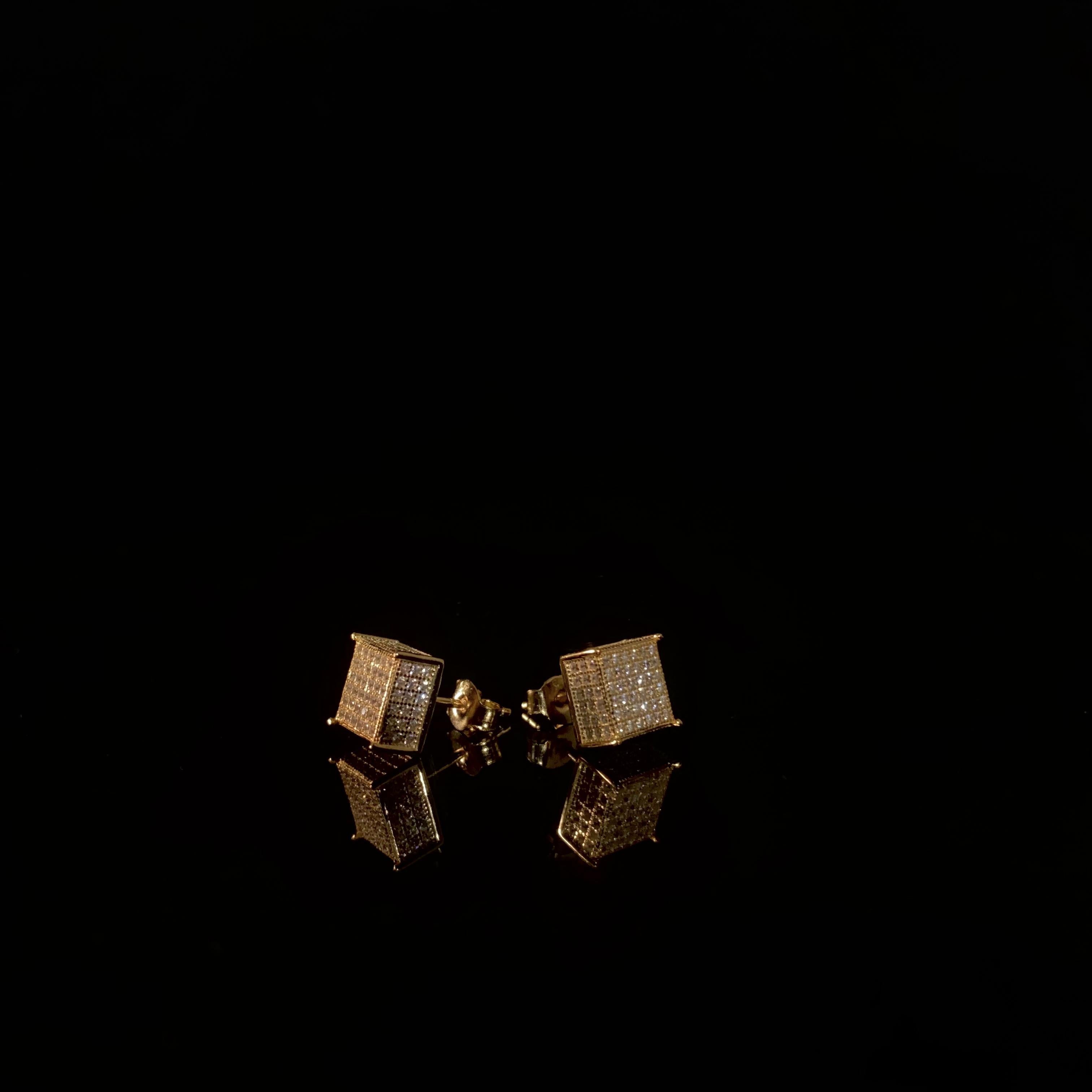 Sterling Silver Earrings – Square Zirconia Studs in 925 Silver