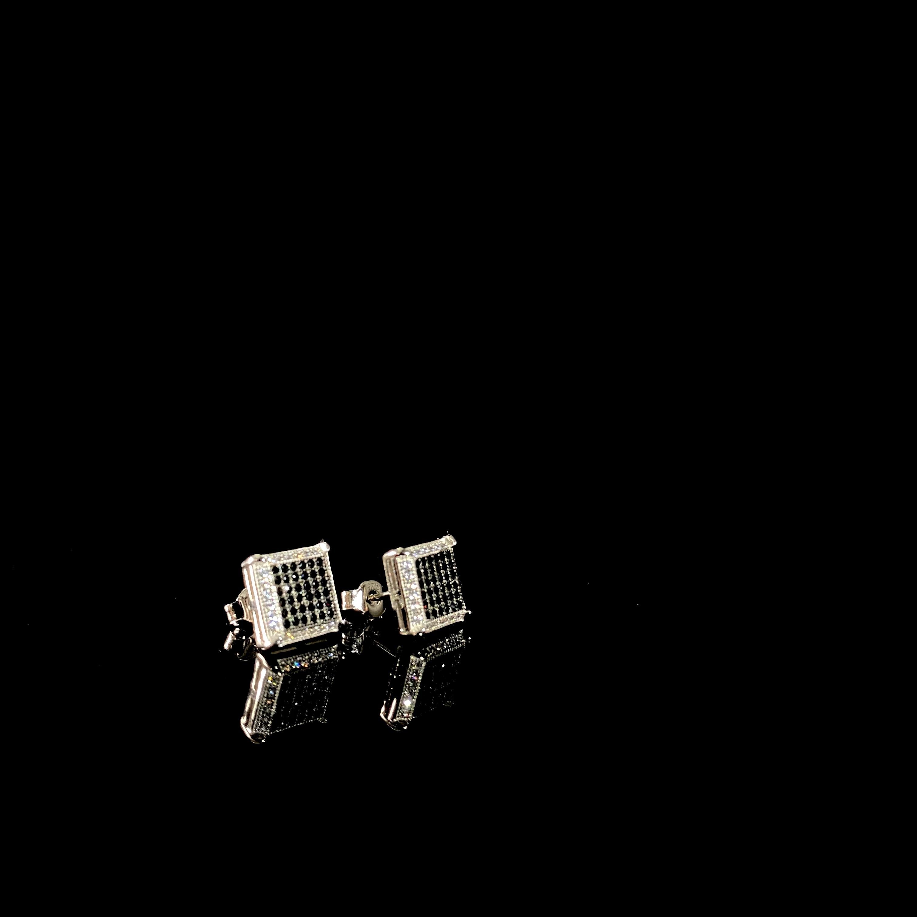 925 Silver Small square Earrings - a pair