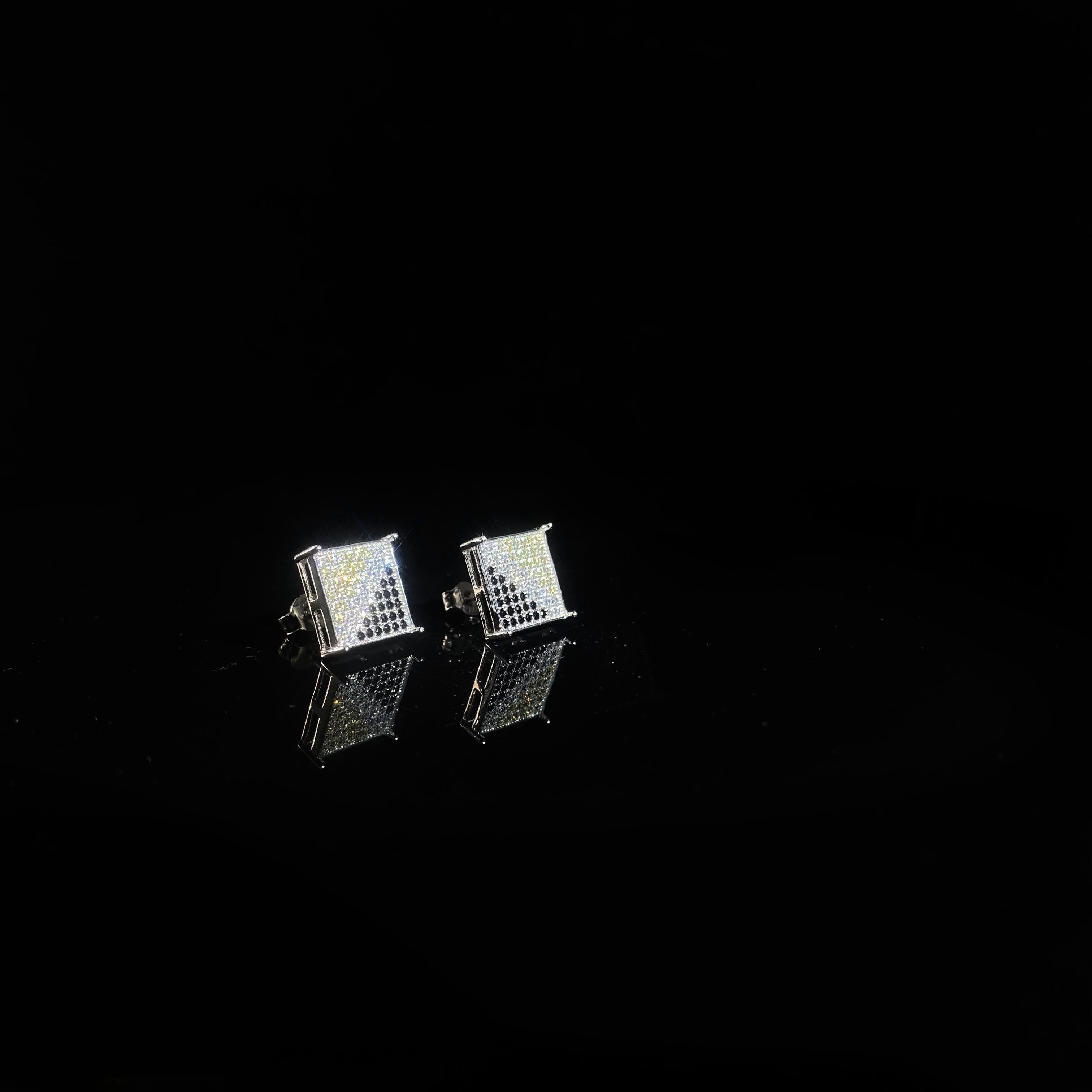 Black / Yellow Diamond 18K pure Earrings - pair