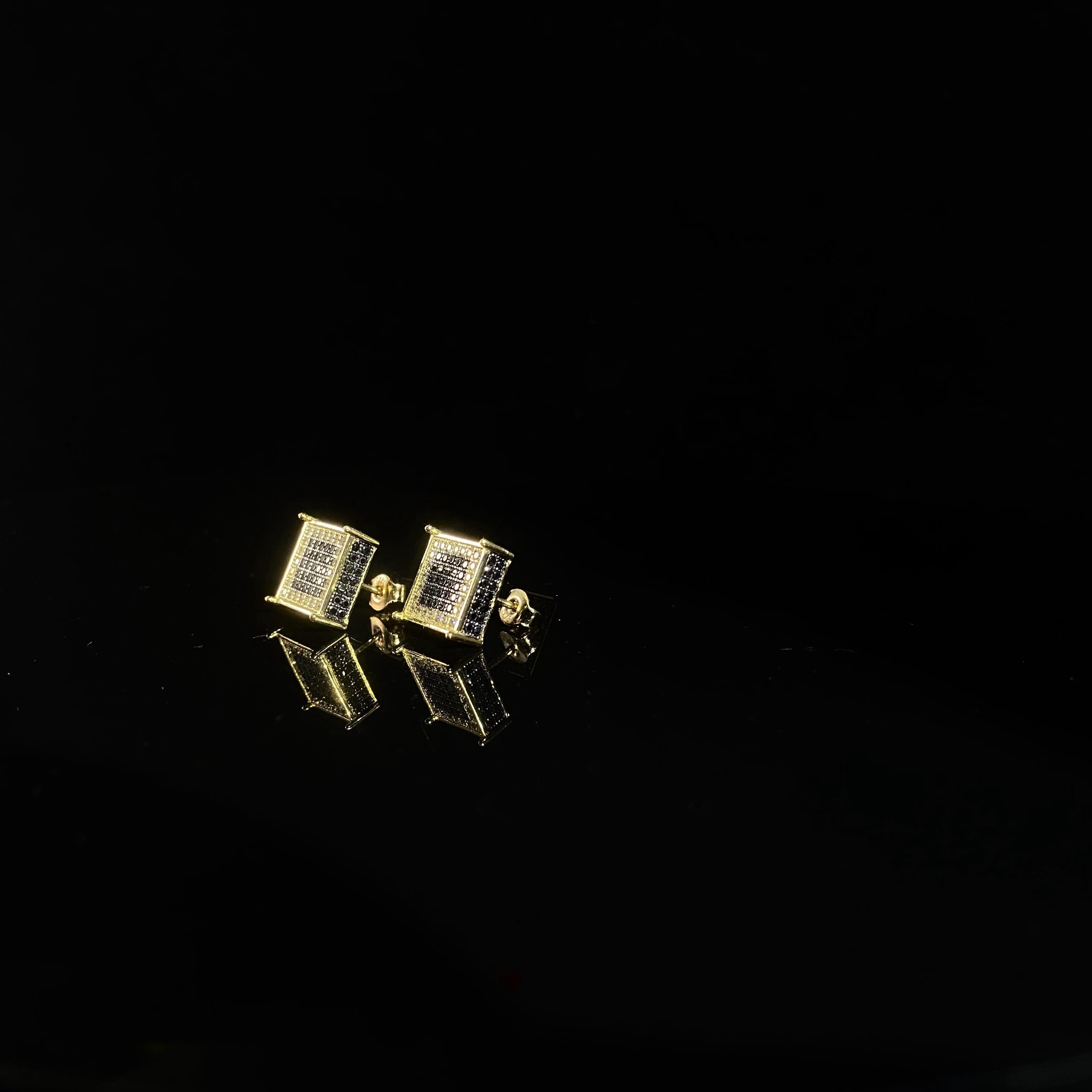 925 Mini full black Earrings - a pair