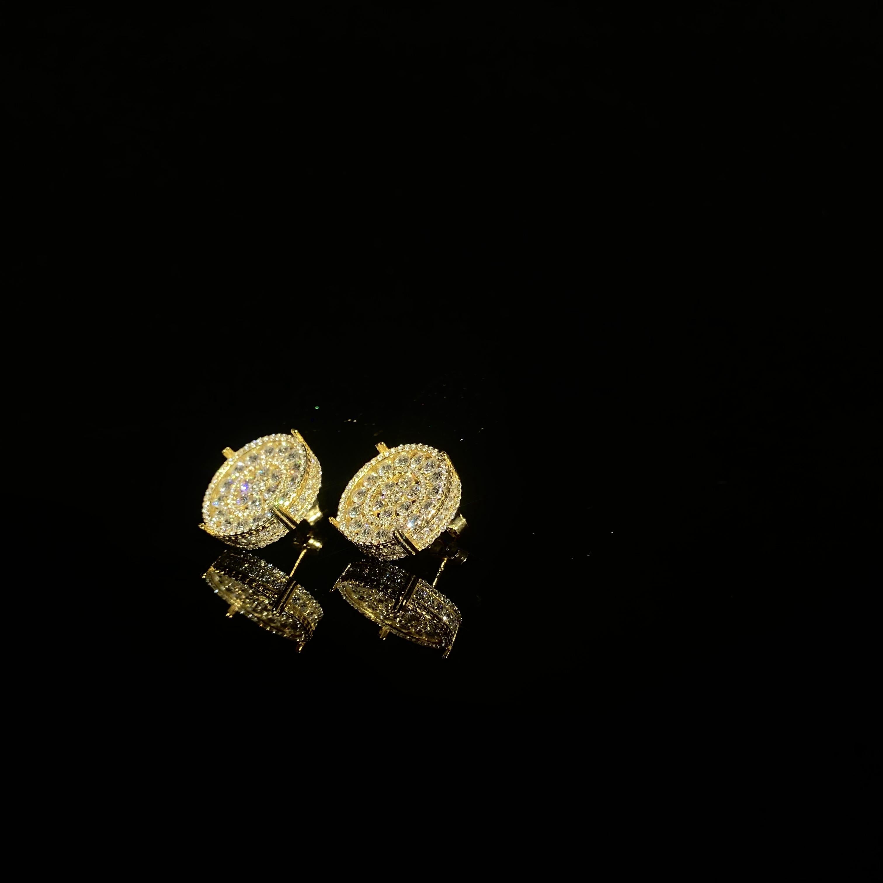 925 silver four claw Round Earrings - pair