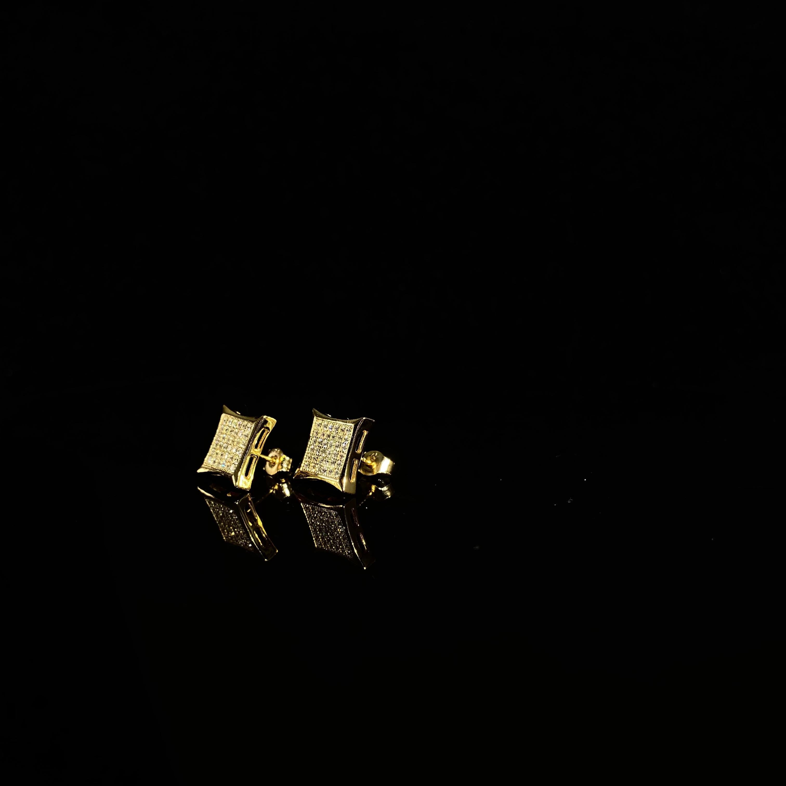 925 curved square Earrings - pair