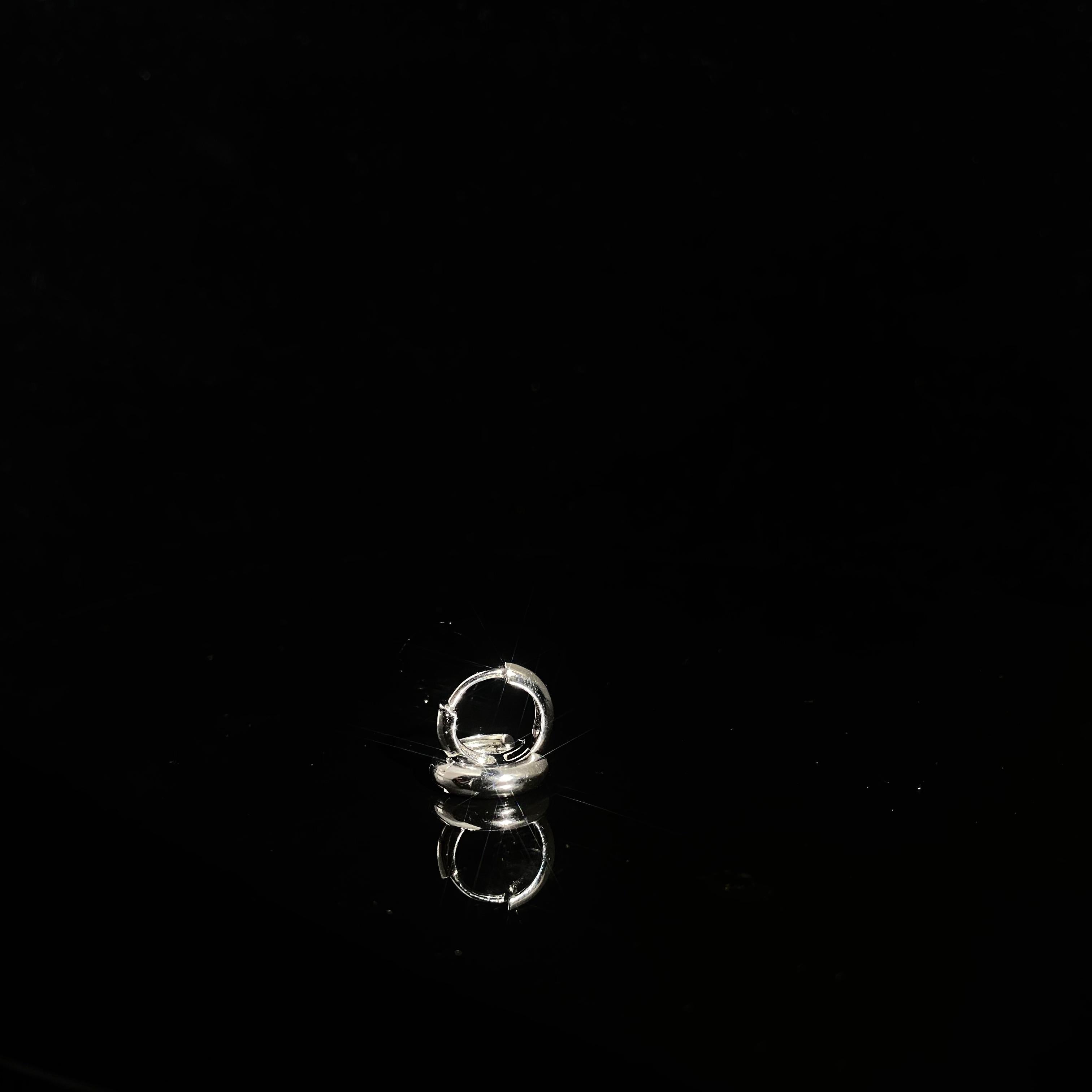 925 silver round stone free Earrings - pair