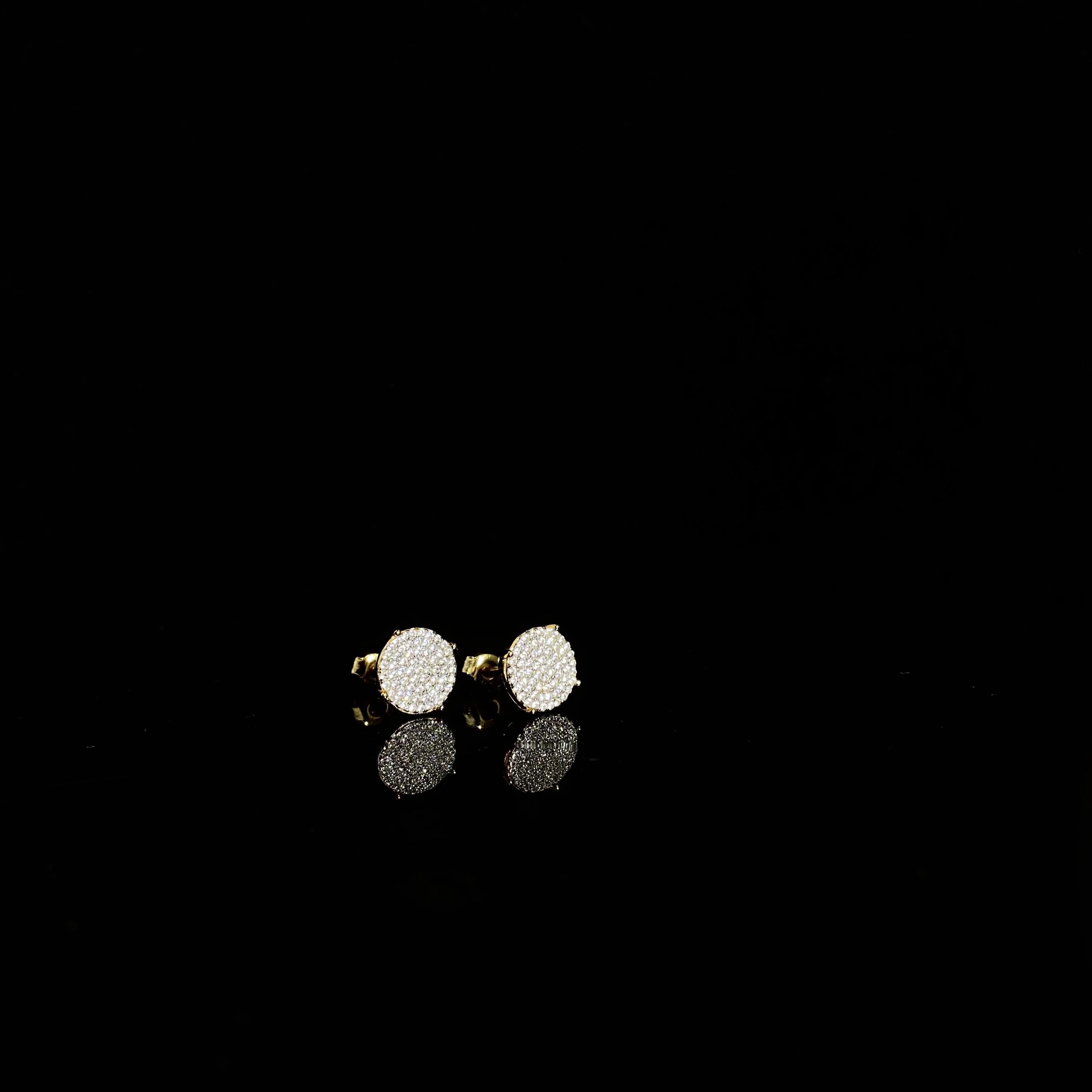 925 sterling silver round small Earrings - a pair