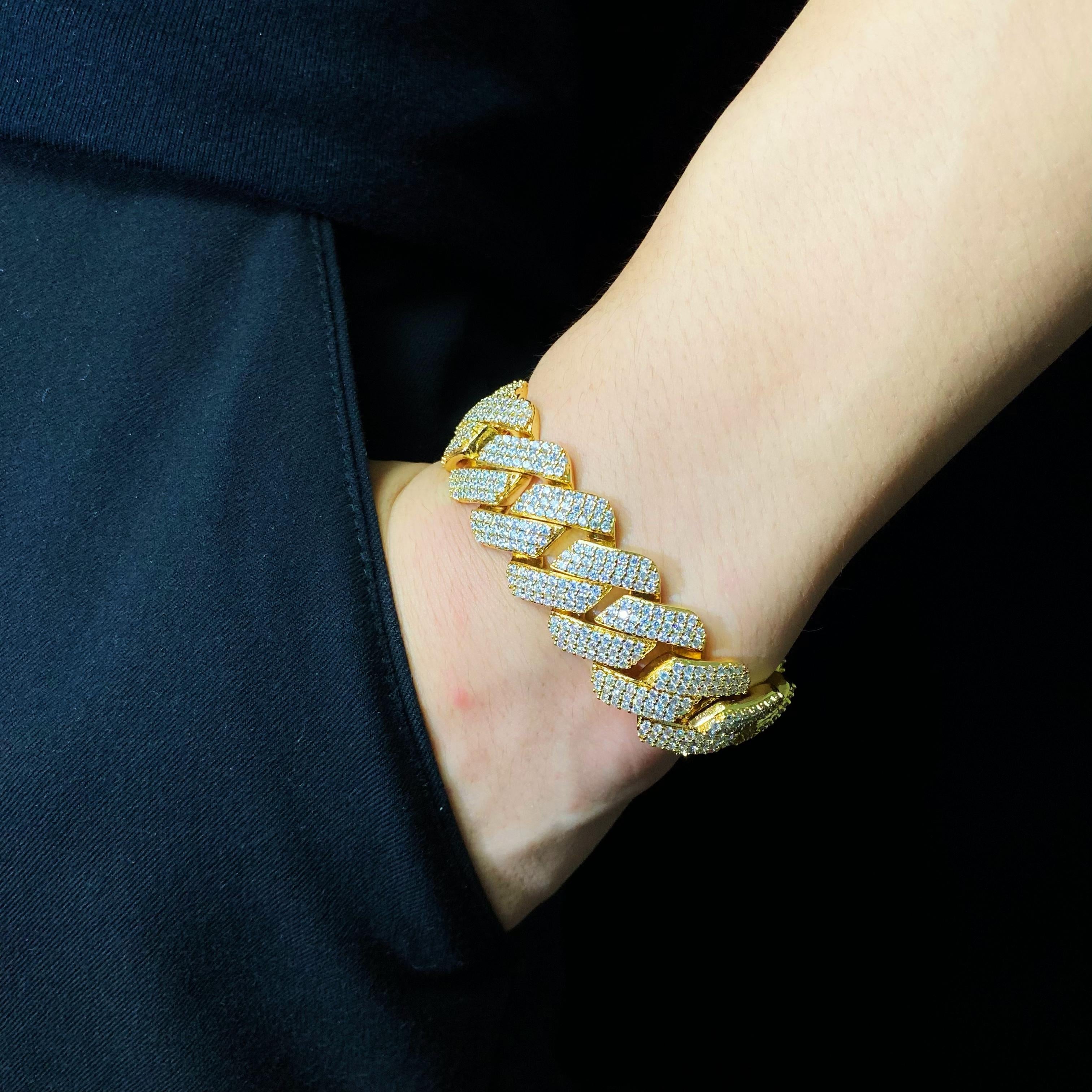 19mm Diamond Prong Cuban Bracelet