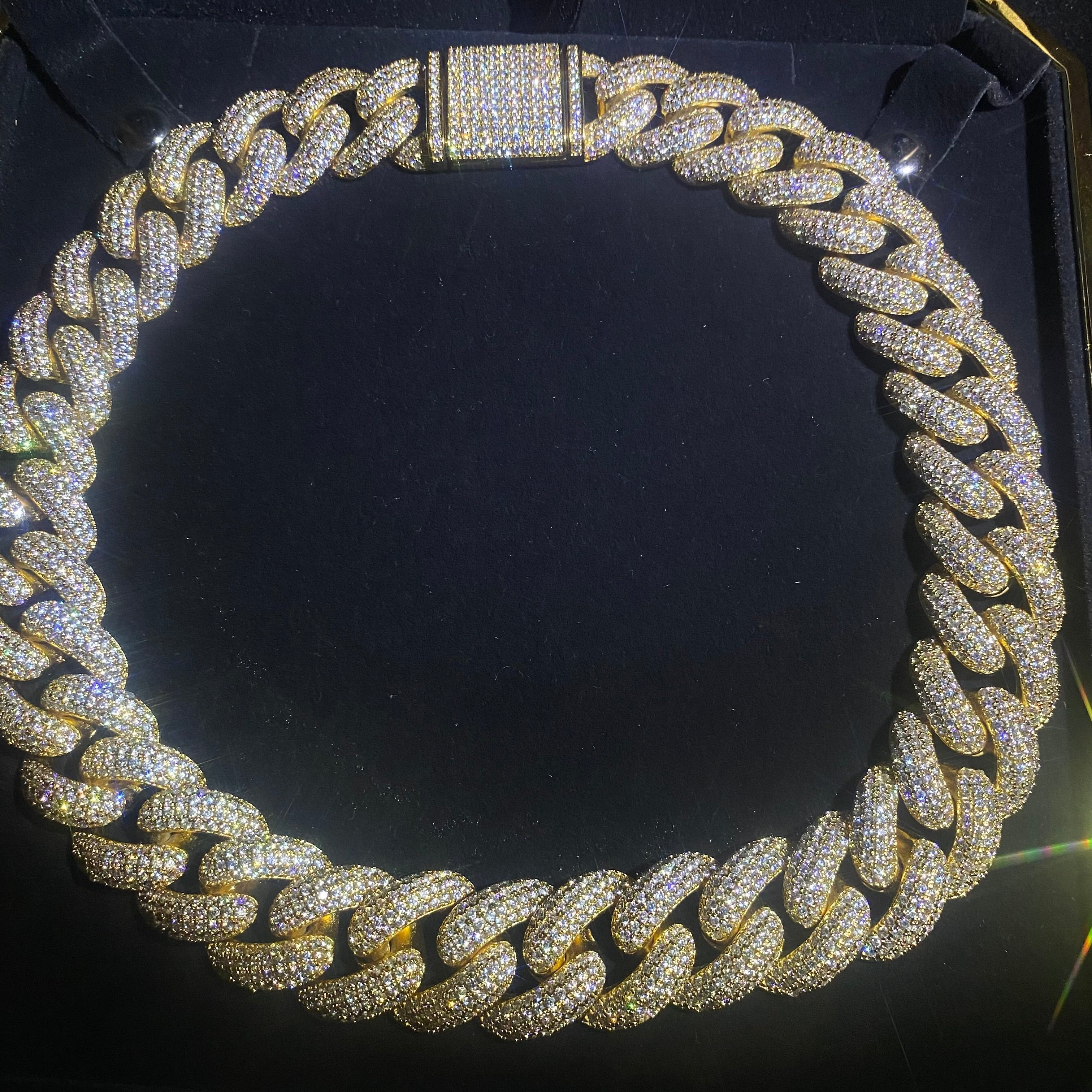 19mm Iced 4 rows Cuban Chian