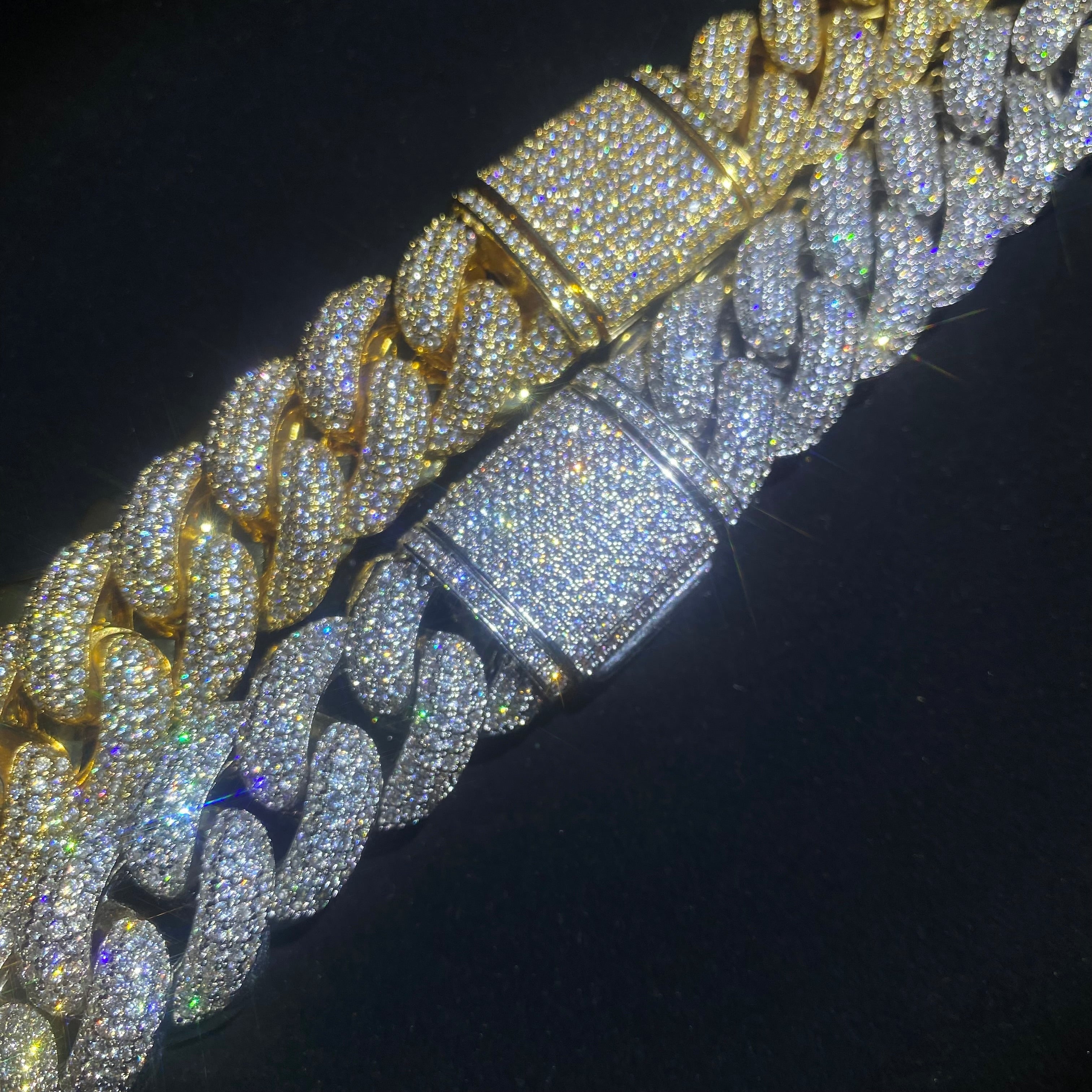 19mm Iced 4 rows Cuban Chian