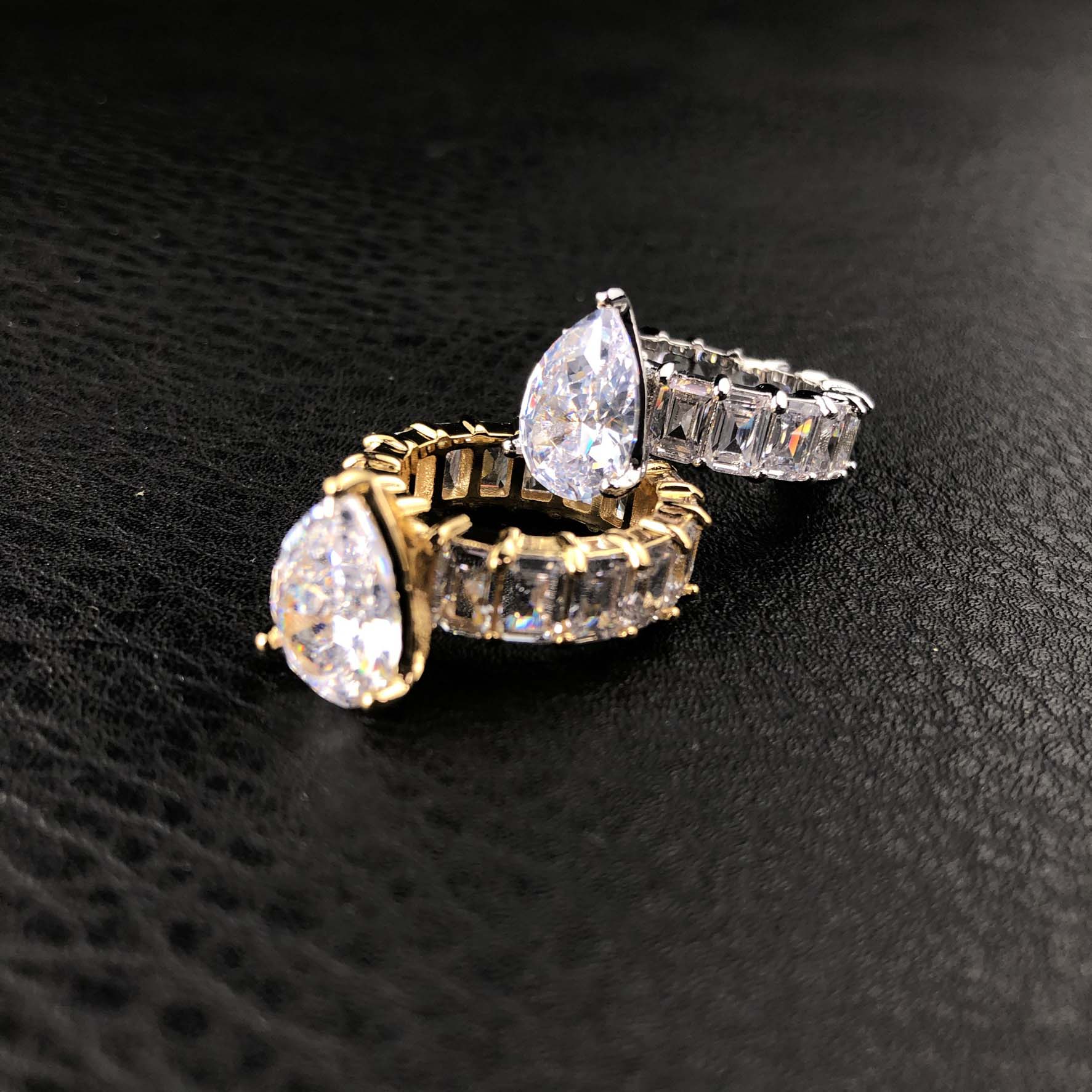 Baguette ring