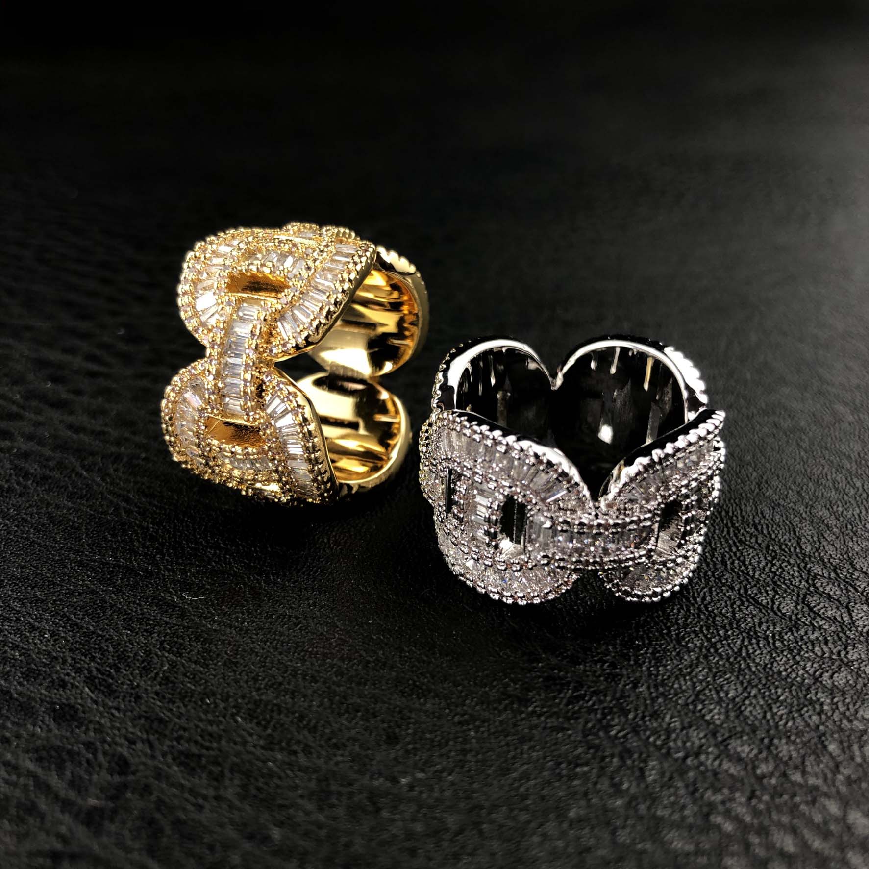 Baguette Mariner ring