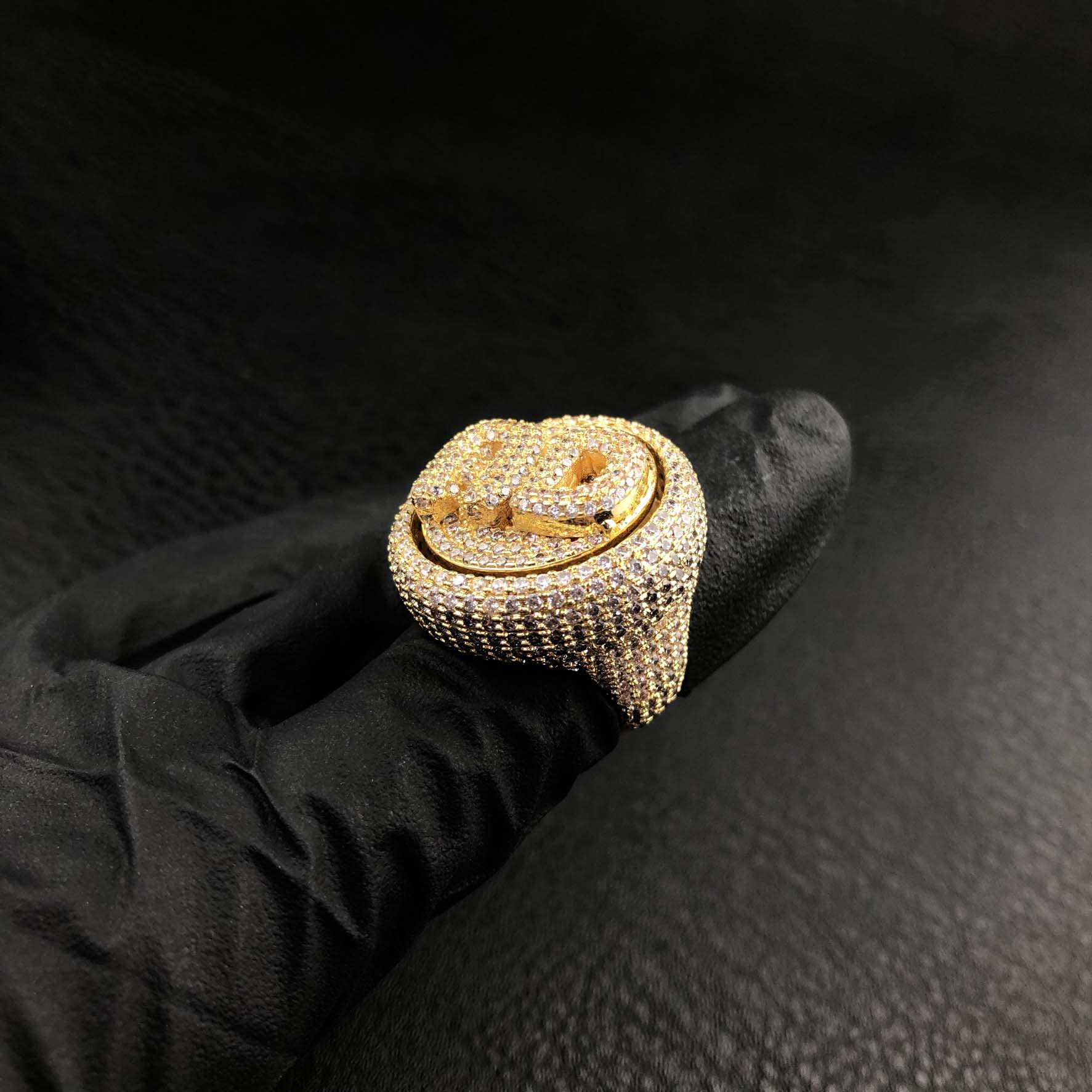 Custom ring